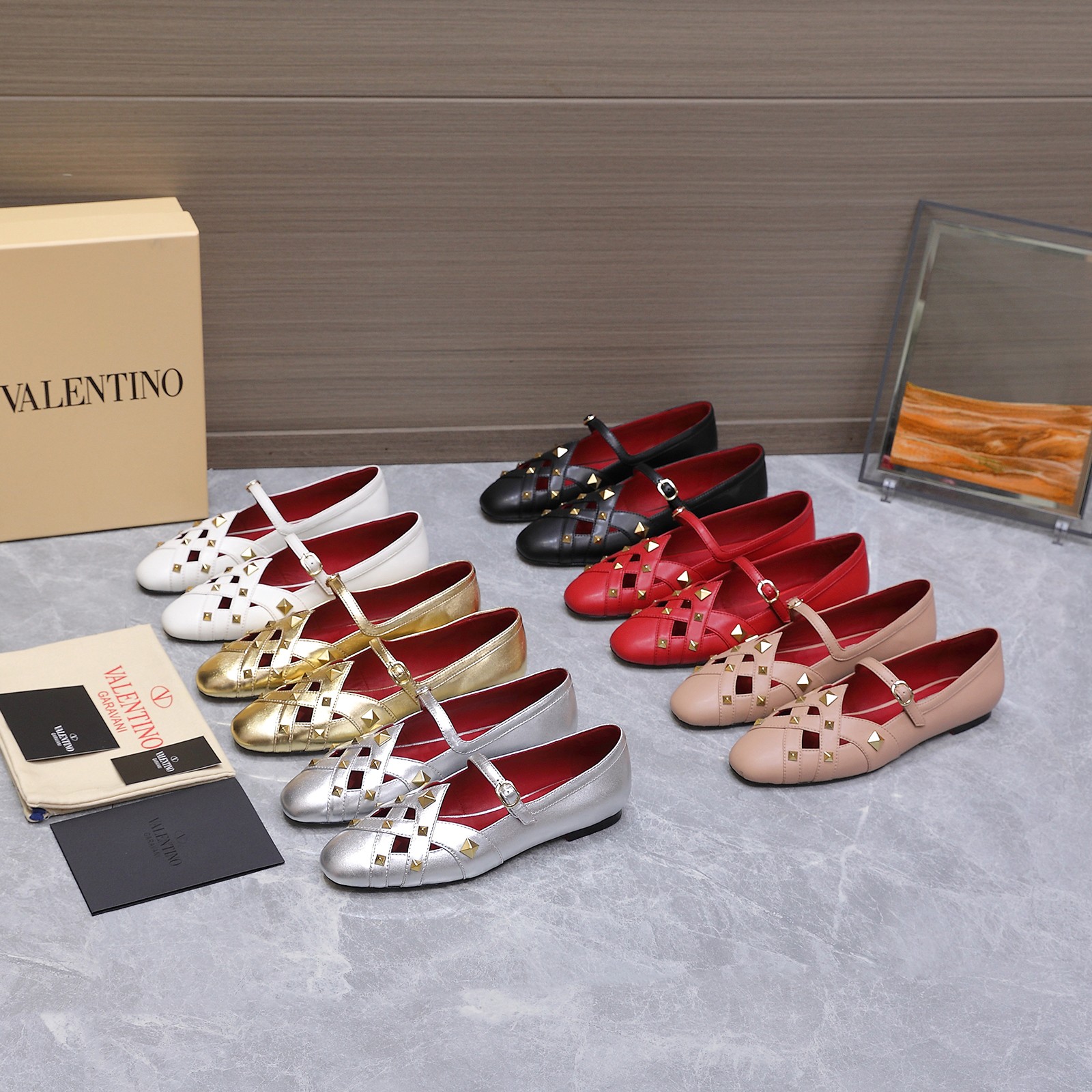 _ddD9sZ81VOTrzlXeL3CB_nWnPLvuLeBBteXo92w