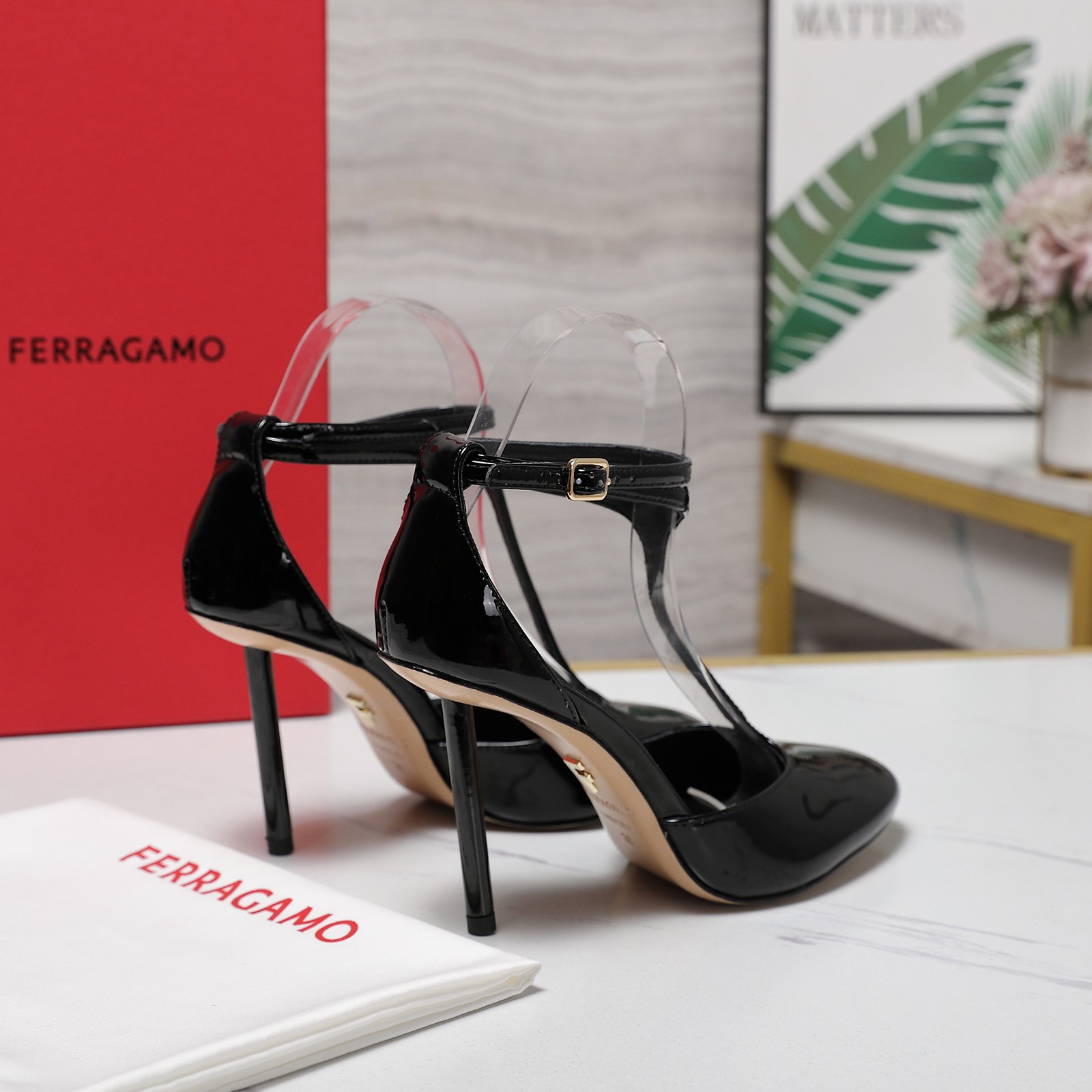 Ferragamo women's shoes FERRAGAMO 26 ！ ！ （ z 、 、 、 、 ） — photo 2