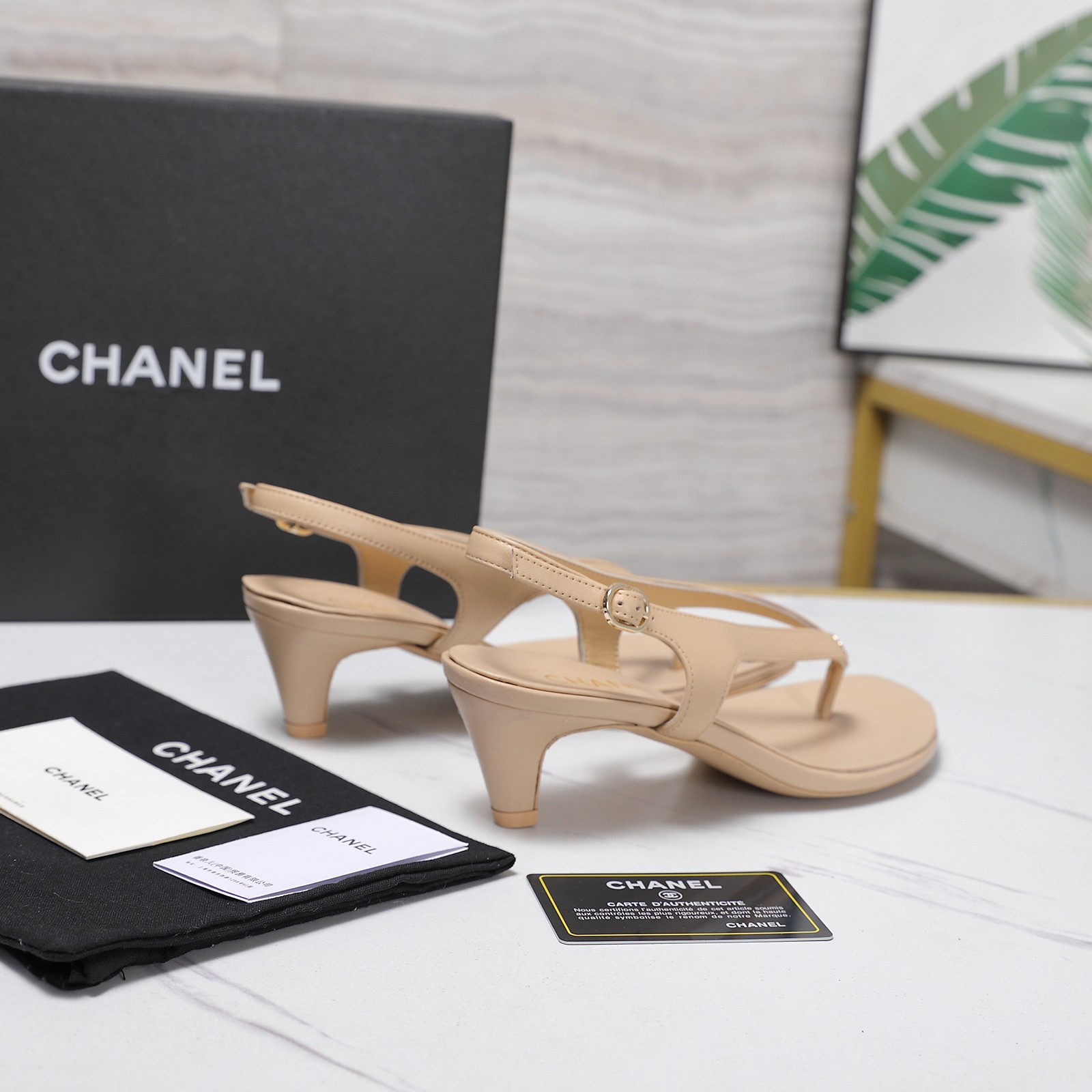 Chanel Slides