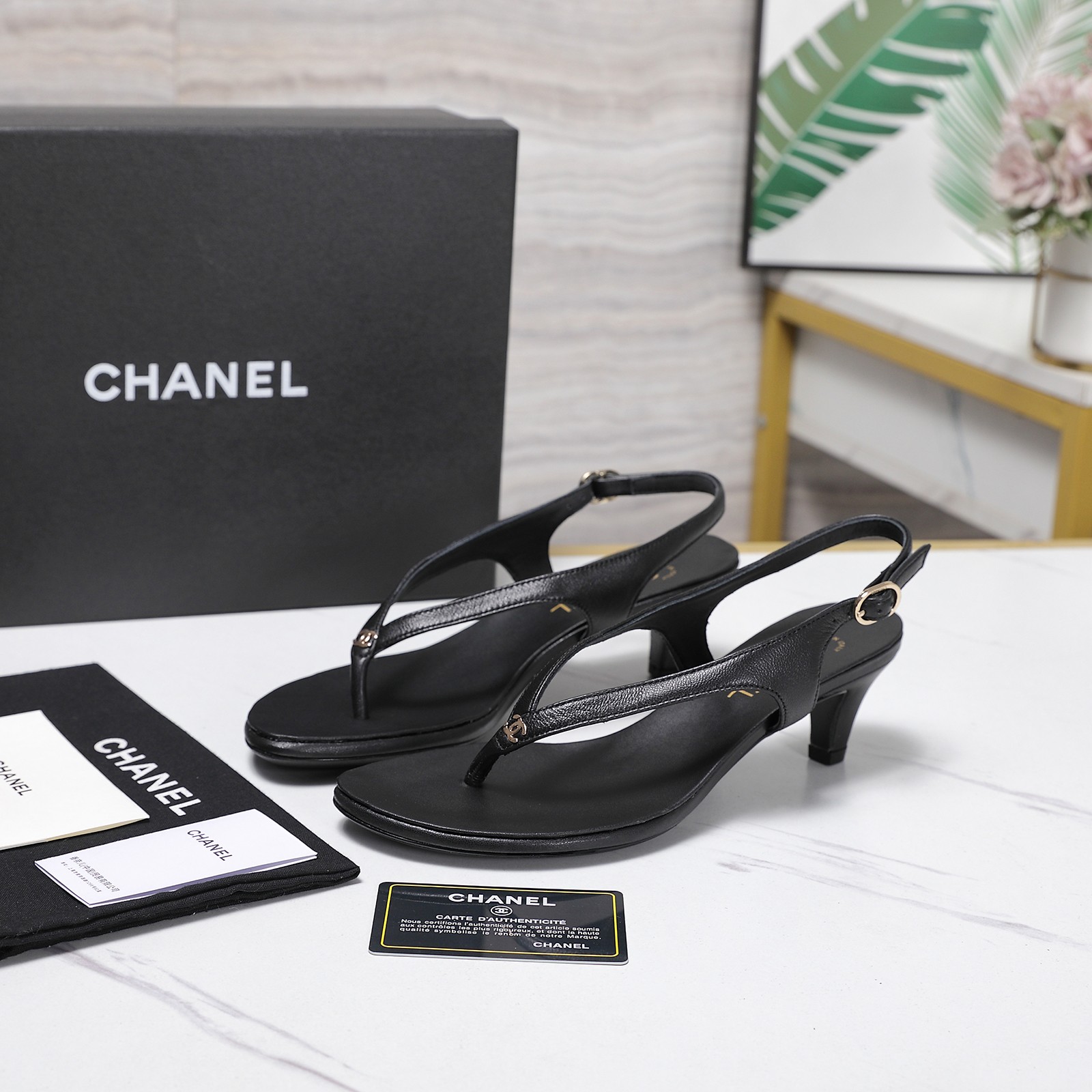 Chanel Slides