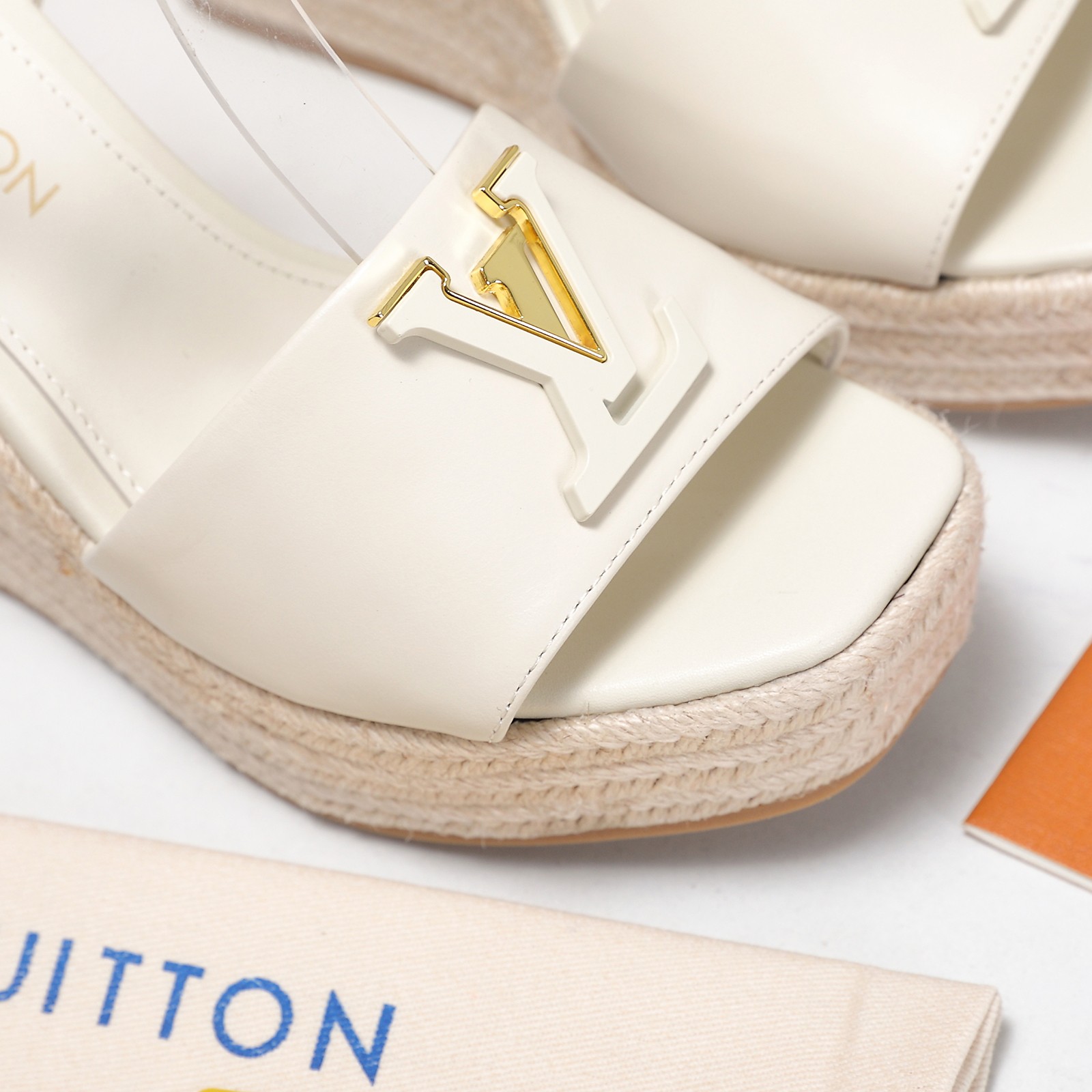 Louis Vuitton Sandals