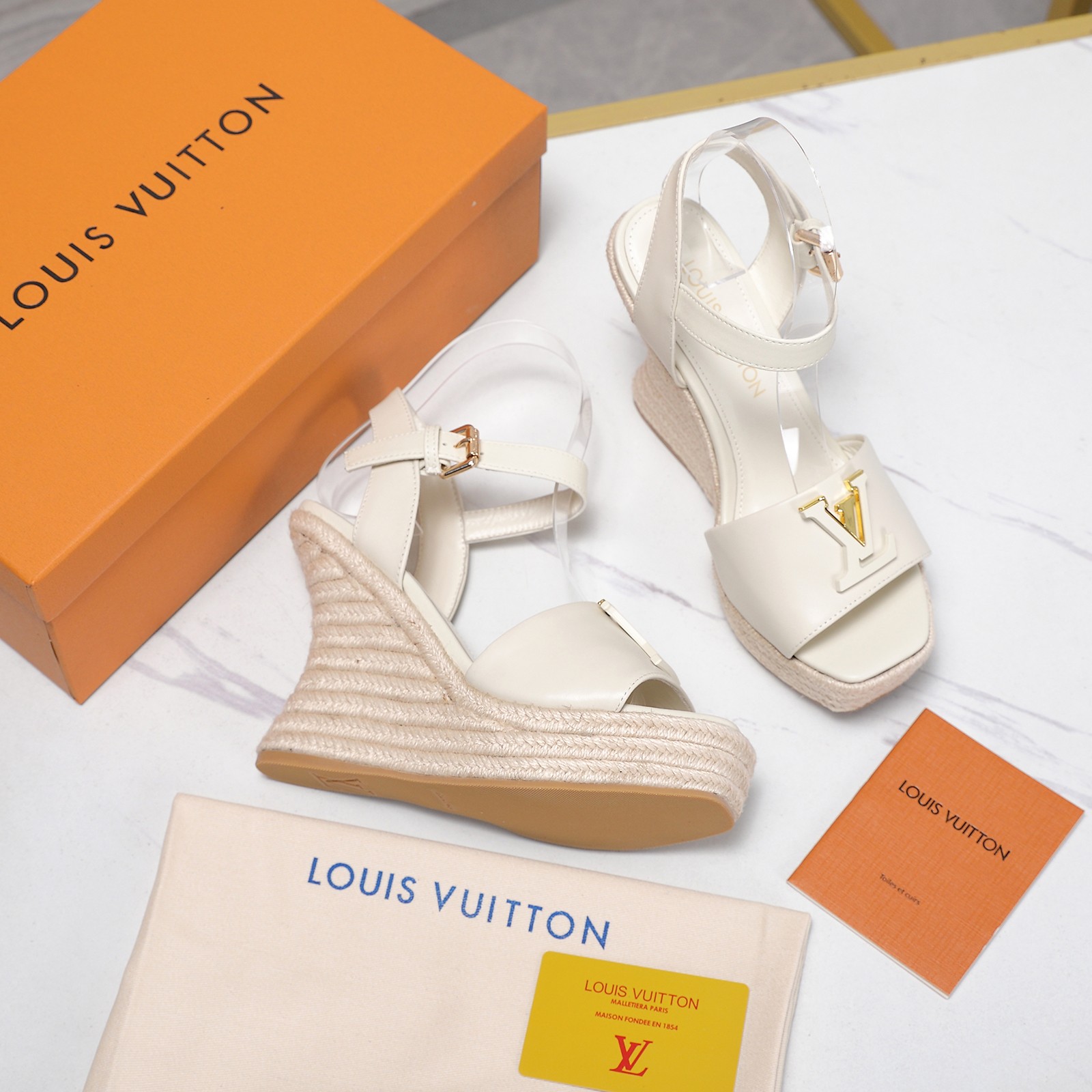 Louis Vuitton Sandals