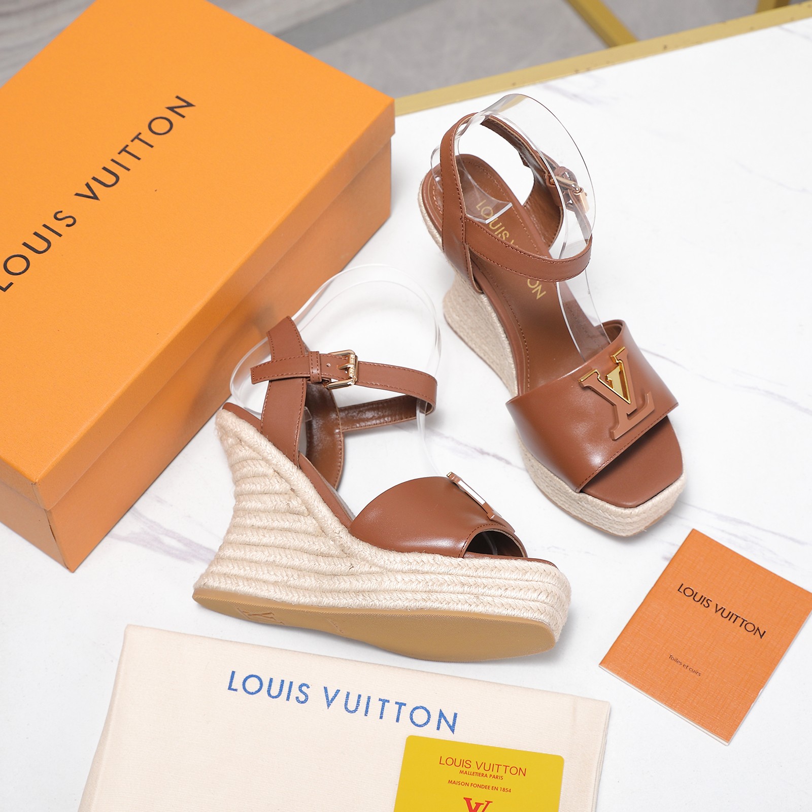 Louis Vuitton Sandals