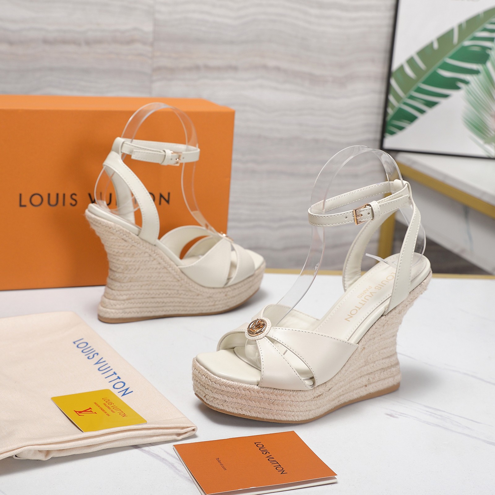 Louis Vuitton Sandals