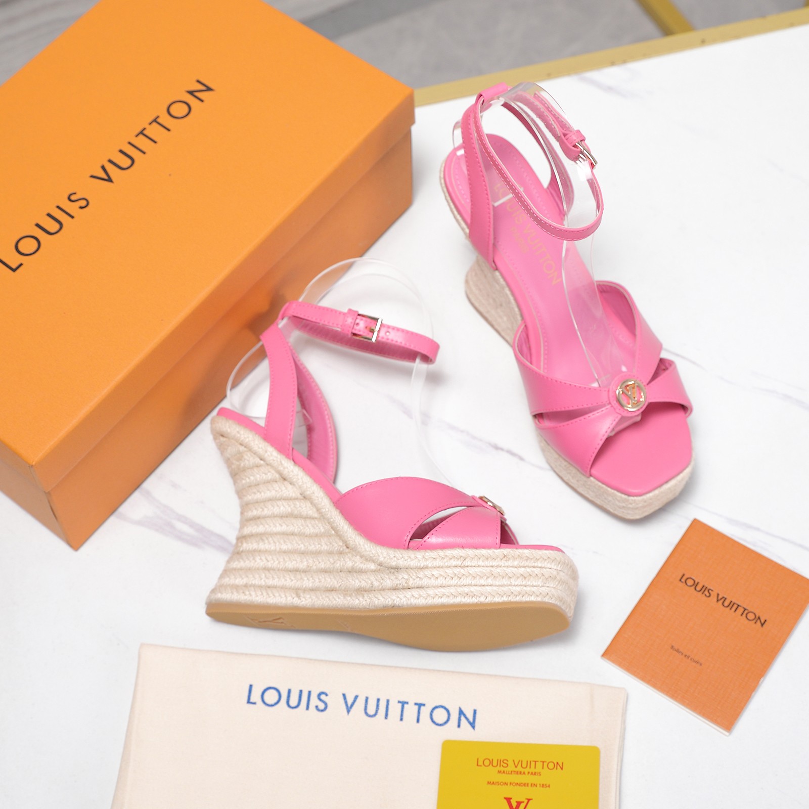 Louis Vuitton Sandals