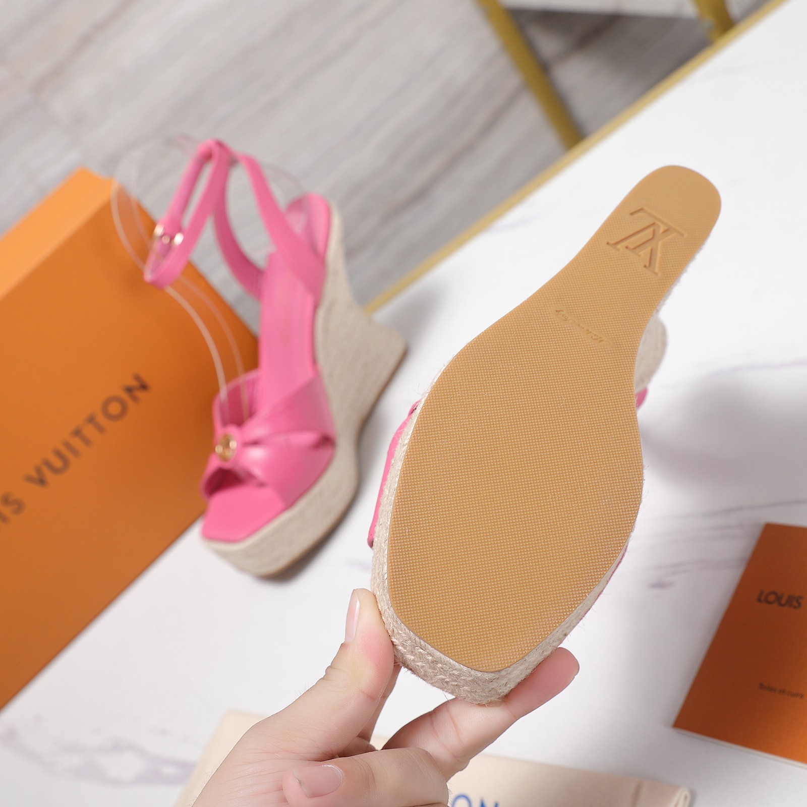 Louis Vuitton Sandals