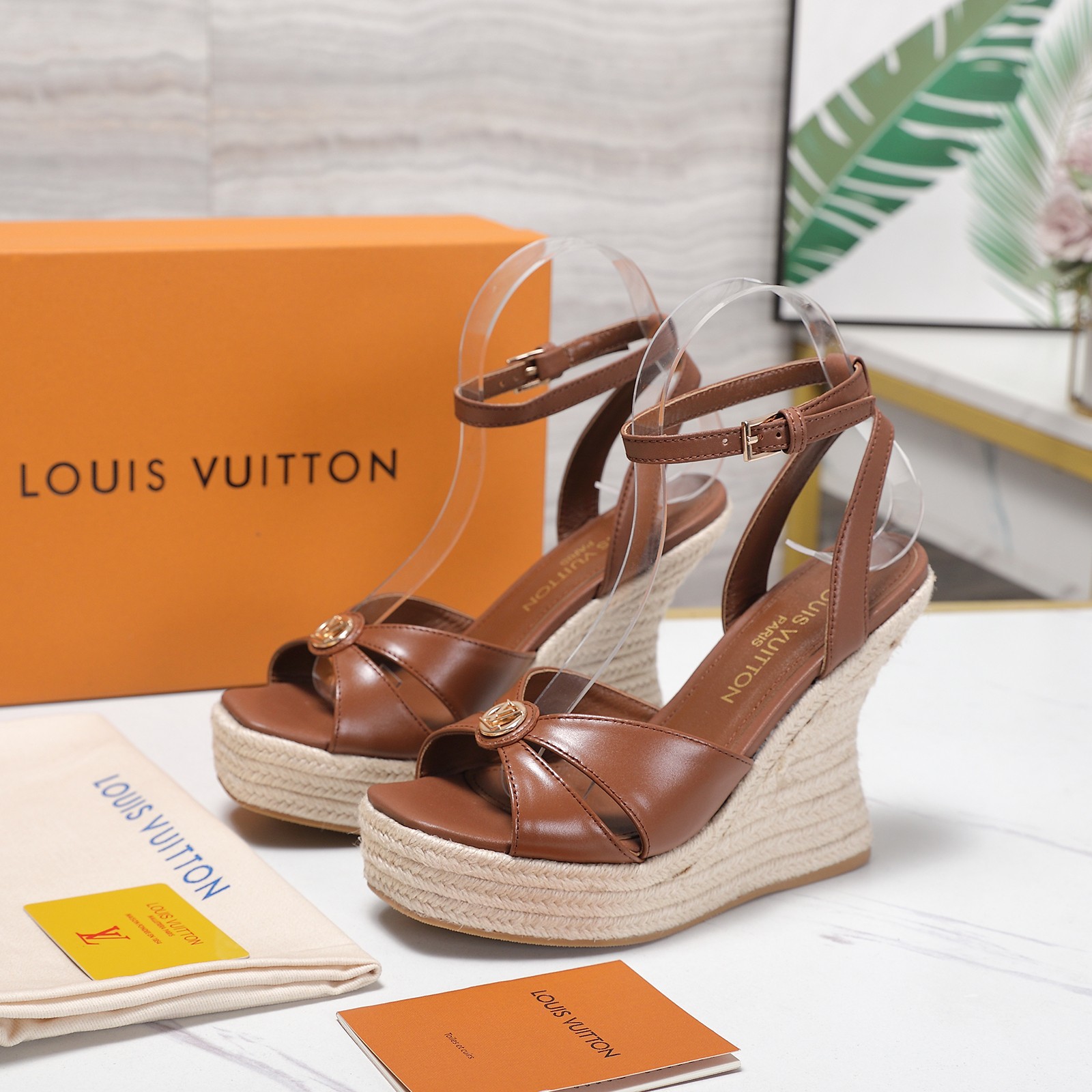 Louis Vuitton Sandals