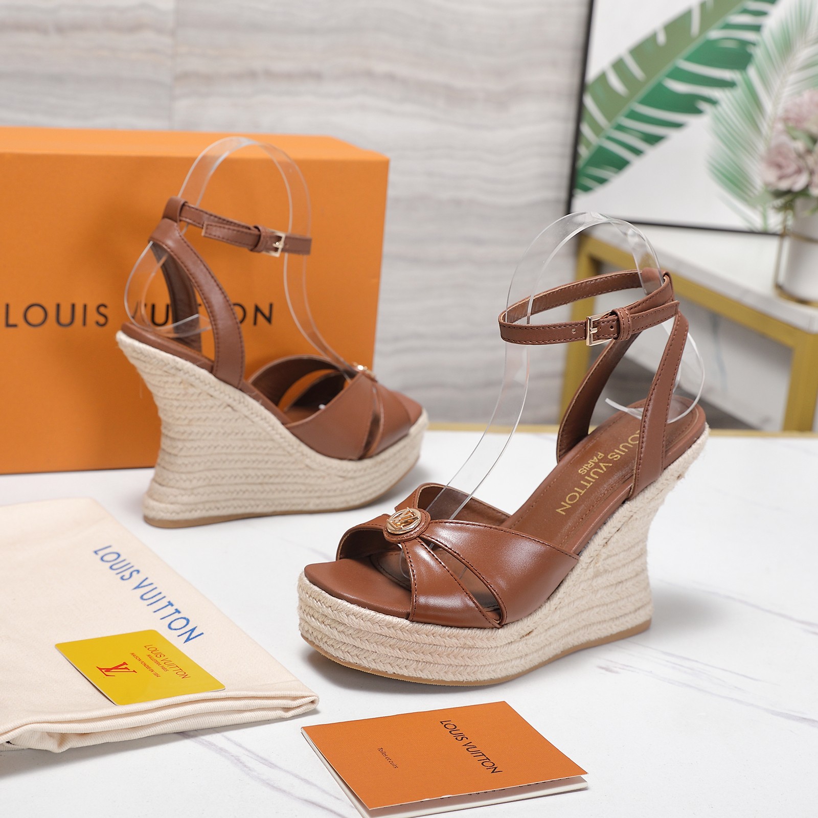 Louis Vuitton Sandals