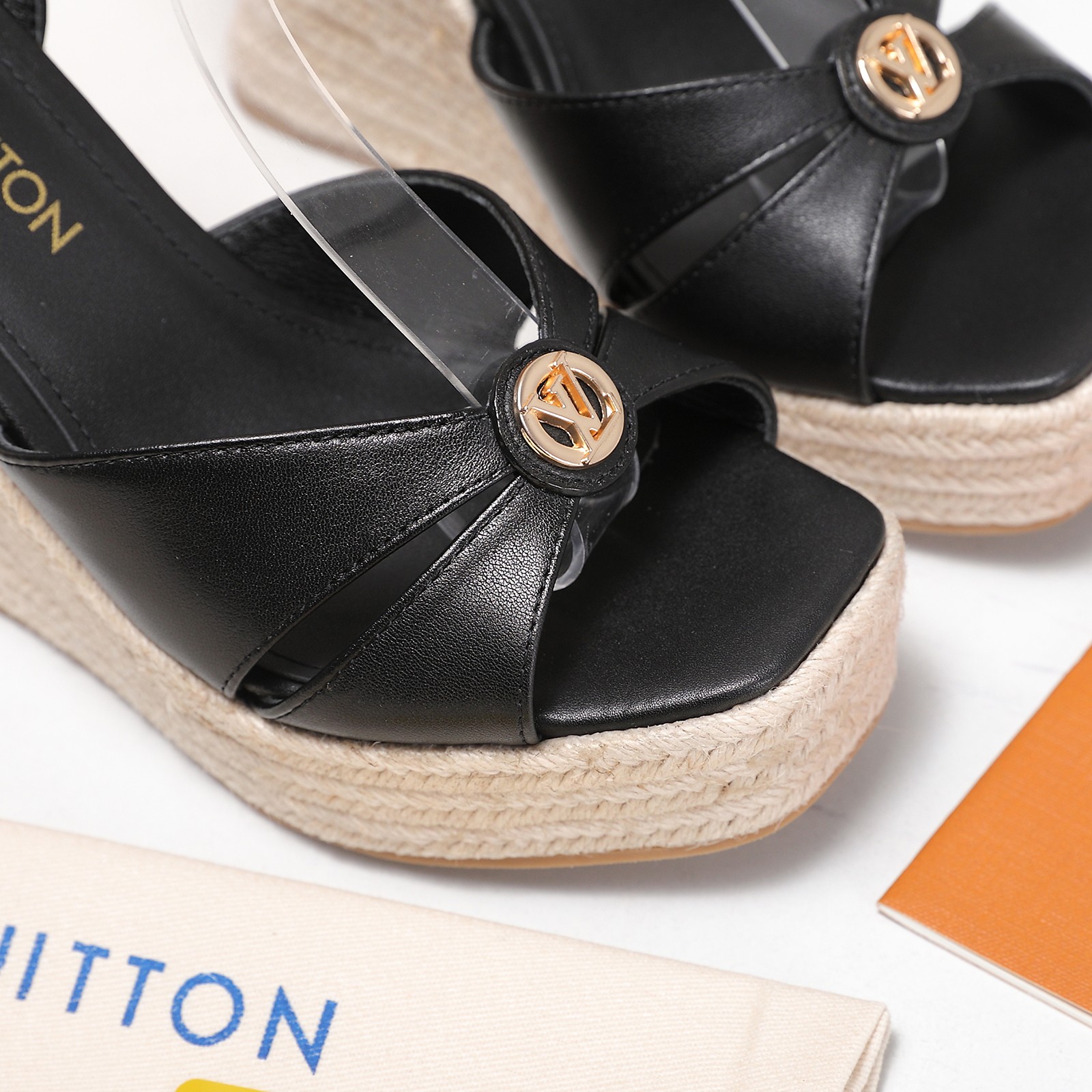 Louis Vuitton Sandals