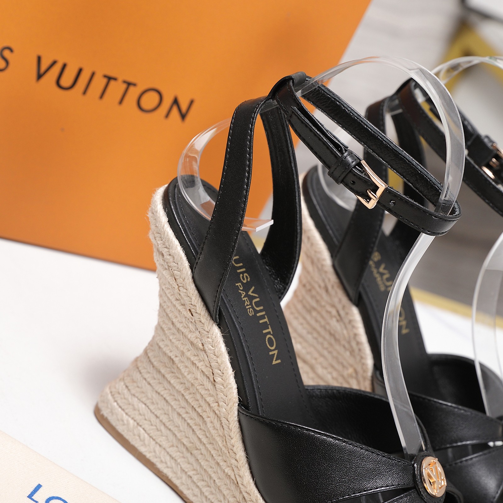 Louis Vuitton Sandals