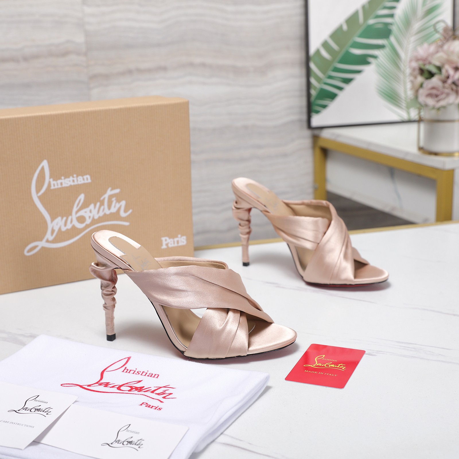 Designer Slides