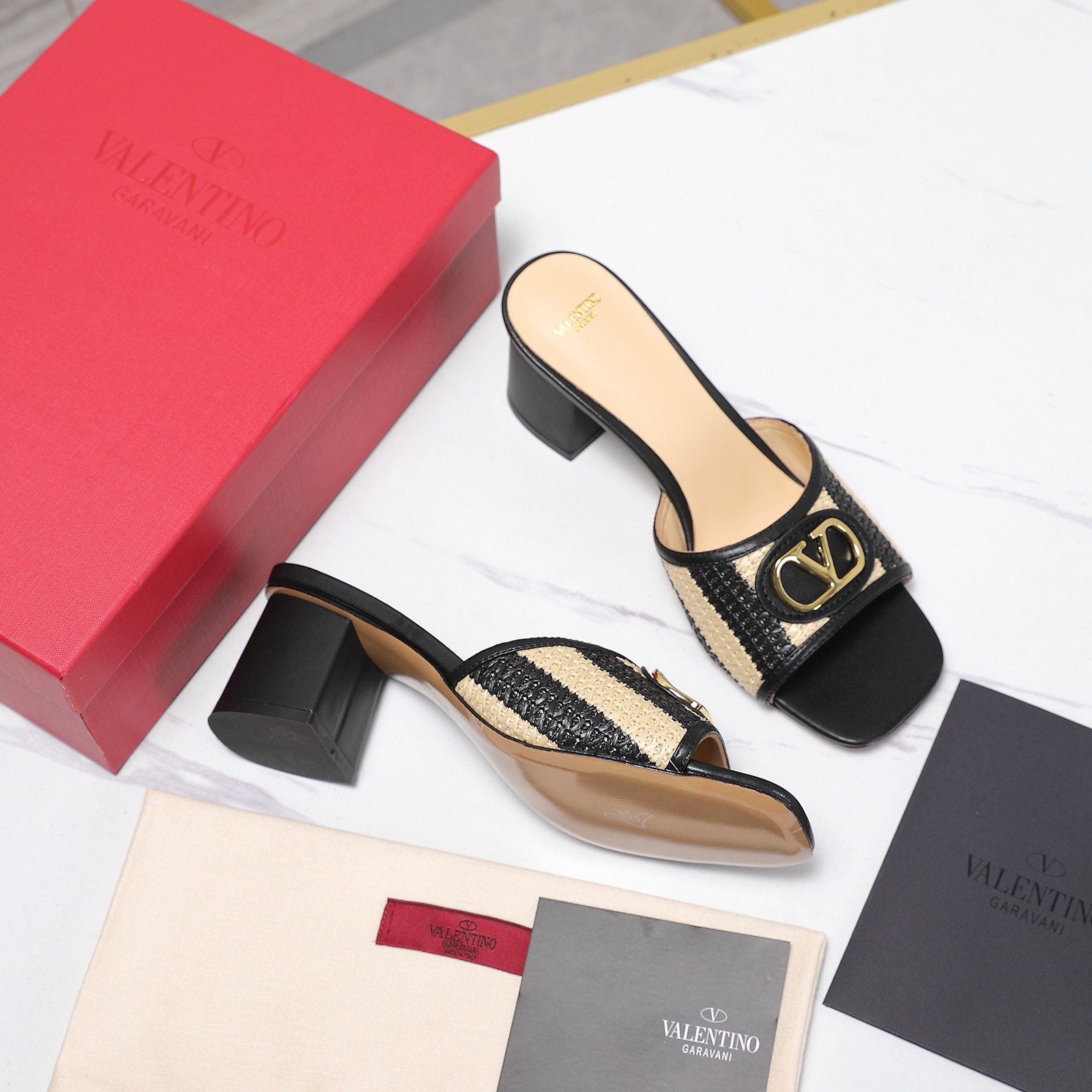 Valentino Slides