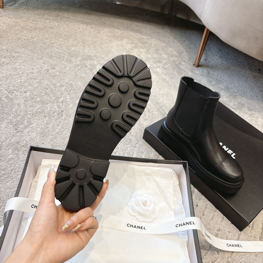 Chanel Luxury Footwear Collection 9