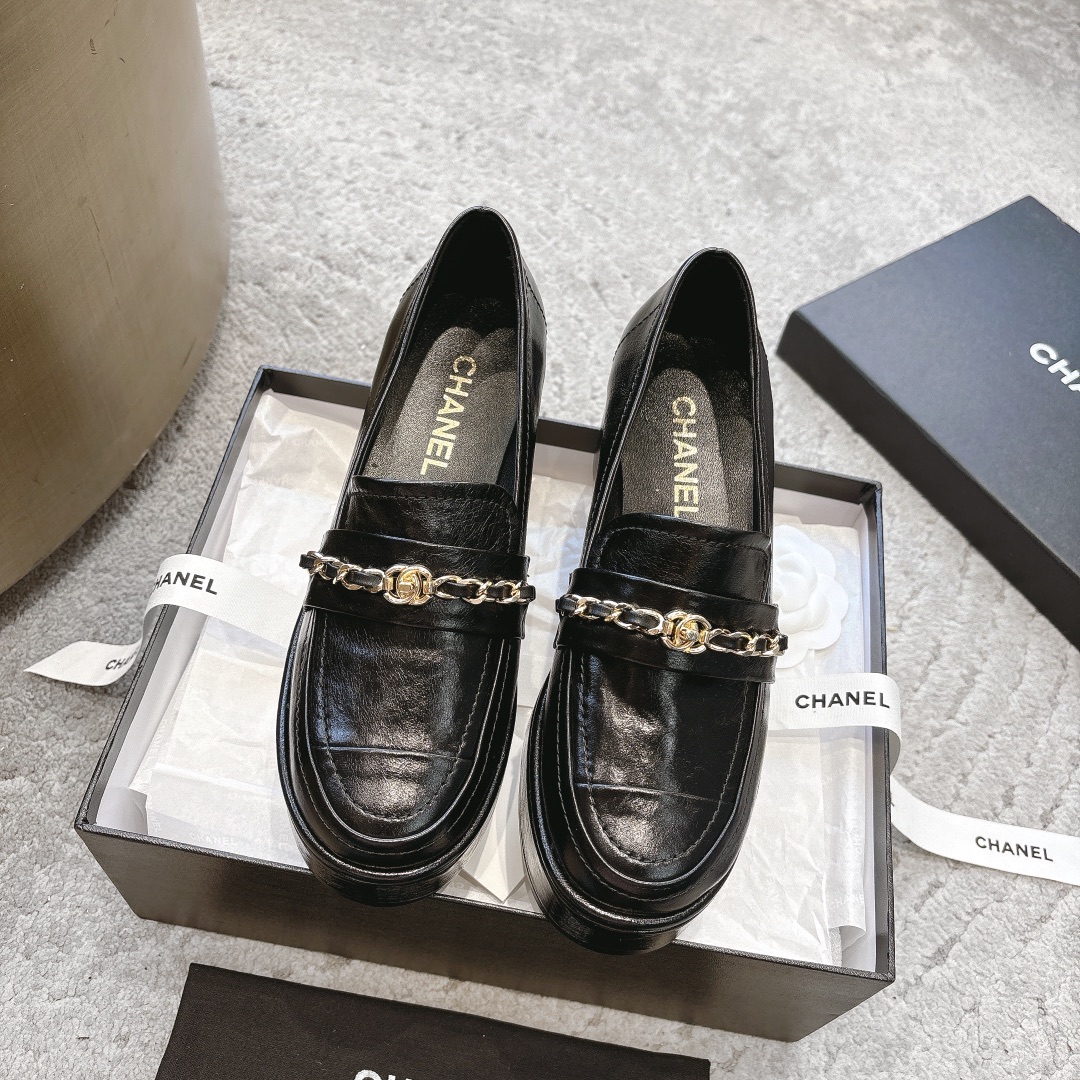 CHANEL мюли лоферы｜винтажные роскошные лоферы｜металлическая пряжка с двойной C + вощёная телячья кожа