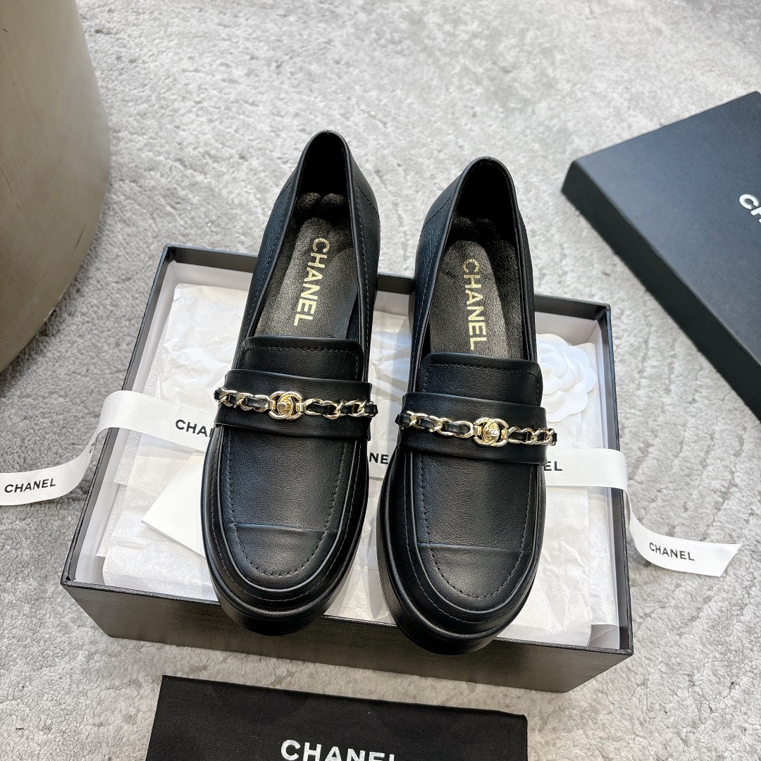 CHANEL мюли лоферы｜винтажные роскошные лоферы｜металлическая пряжка с двойной C + вощёная телячья кожа