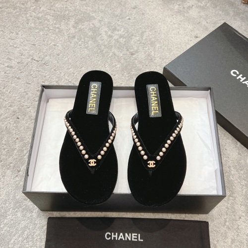 Chanel 2025SS Velvet Pearl Thong Sandals - Timeless Summer Style 1 Chanel 2025SS Velvet Pearl Thong Sandals - Timeless Summer Style