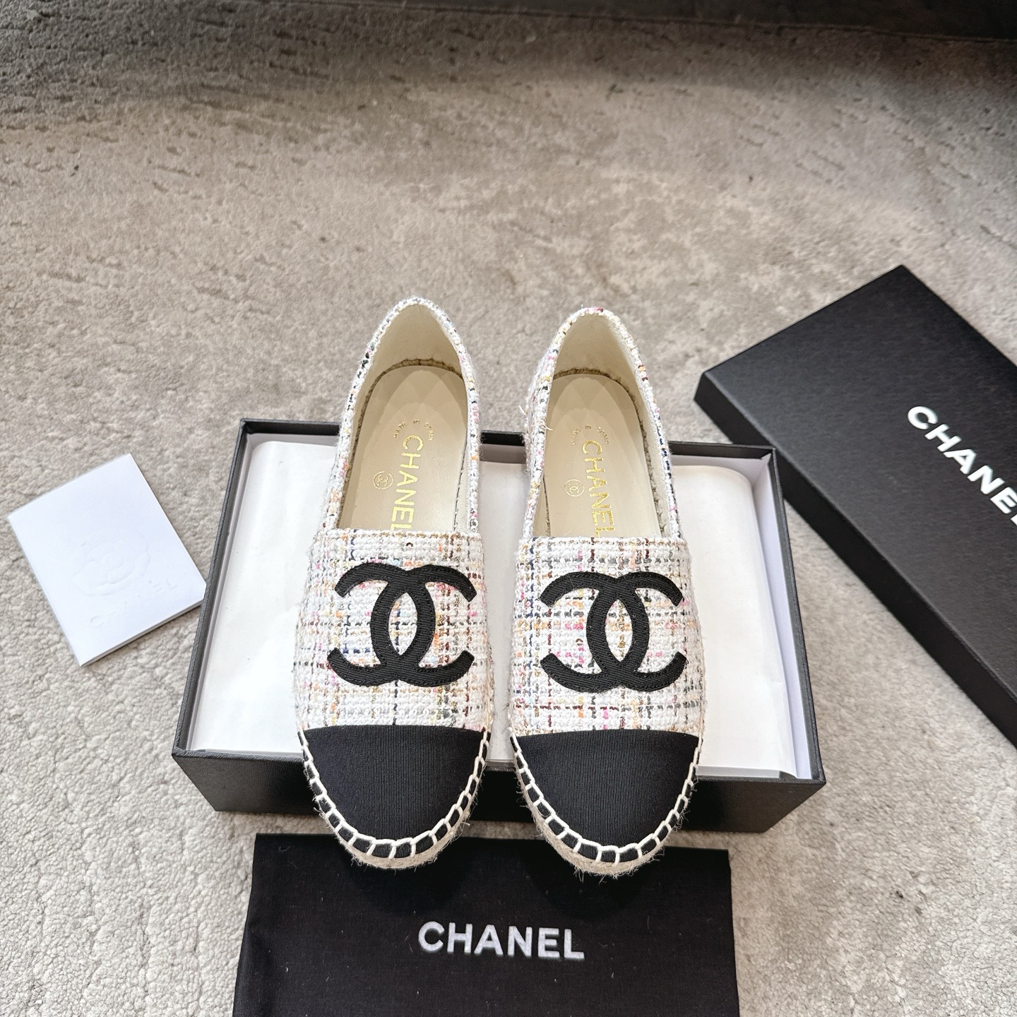 CHANEL рыбацкія туфлі класічныя спалучэнне тэкстылю і скуры імпартны тэкстыль скура ягняці з буціка падыходзяць для дома і падарожжаў