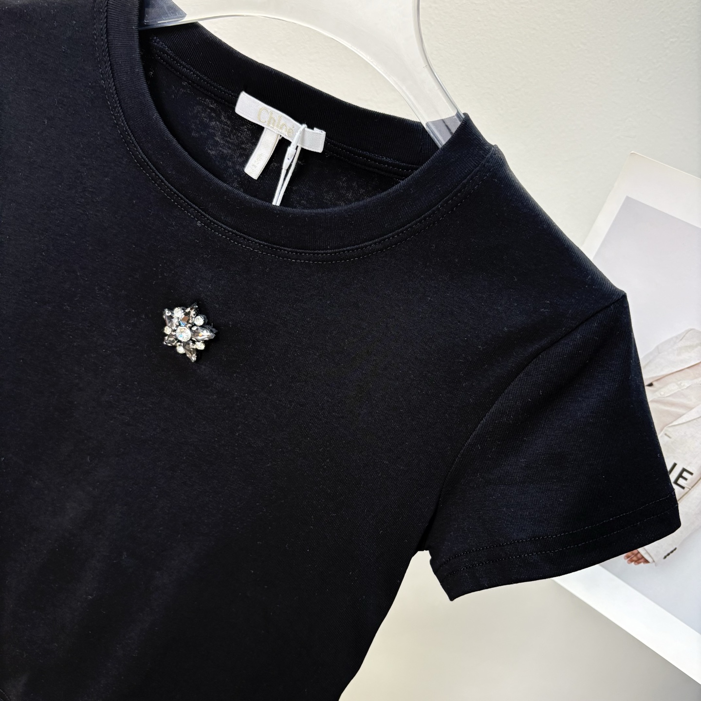 Chloe 2025 Spring and Summer Power T-Shirt: Hard-Core Woman’s Must-Have! - 图片 7