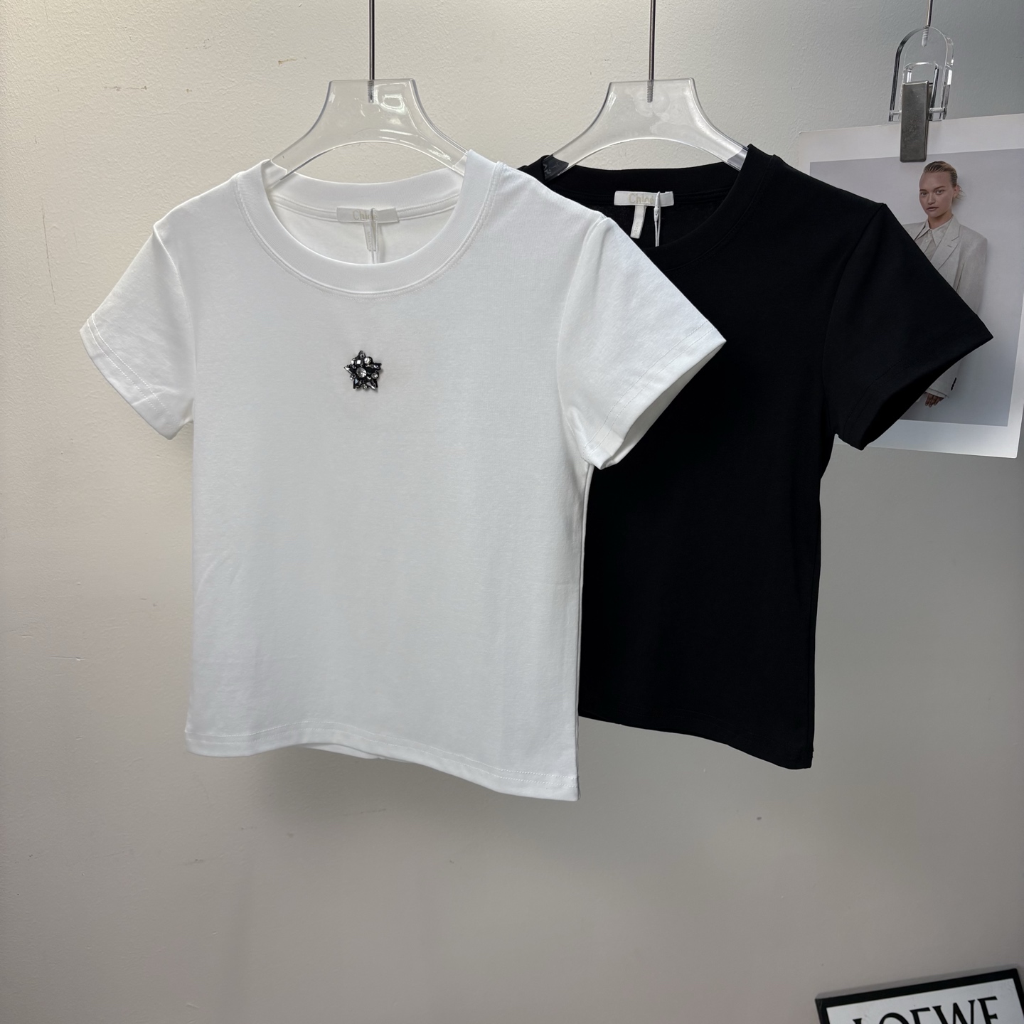 Chloe 2025 Spring and Summer Power T-Shirt: Hard-Core Woman’s Must-Have!