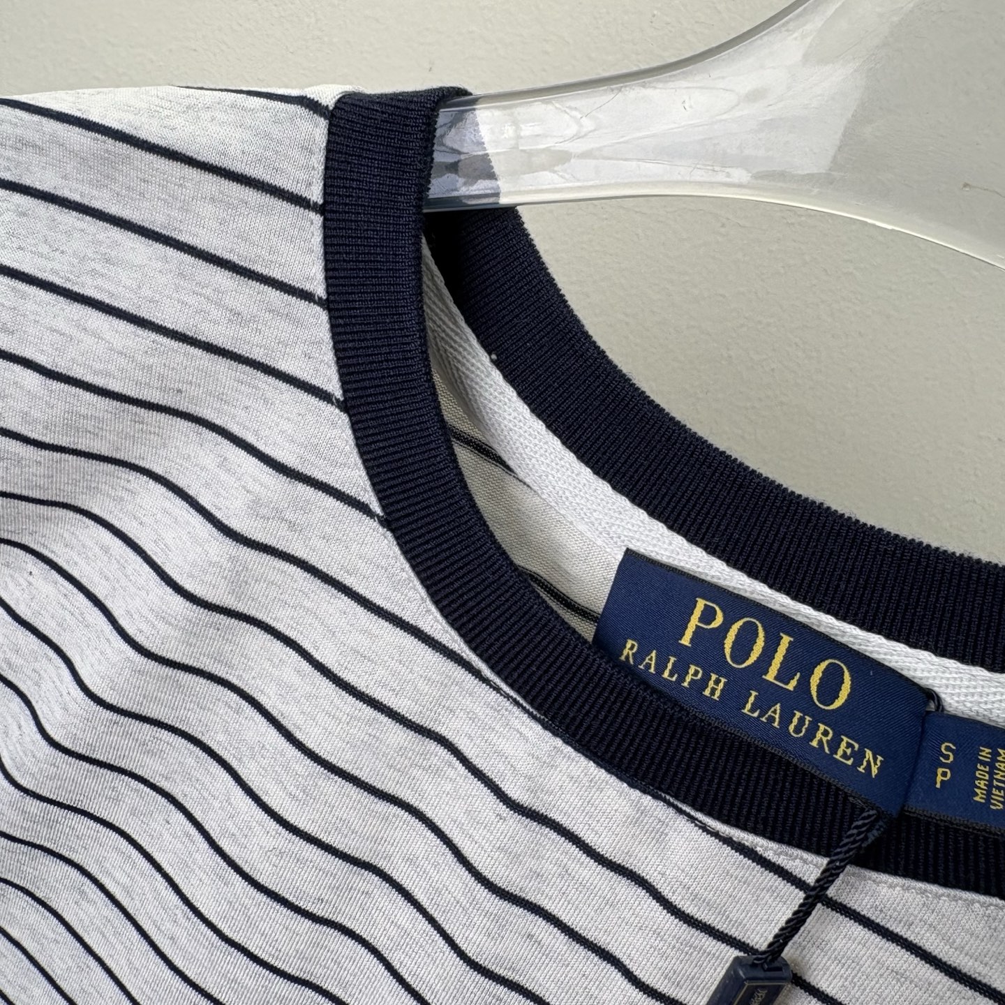 Ralph Lauren P322 Women’s T-shirts: Old Money Style with Horse Embroidery - 图片 4