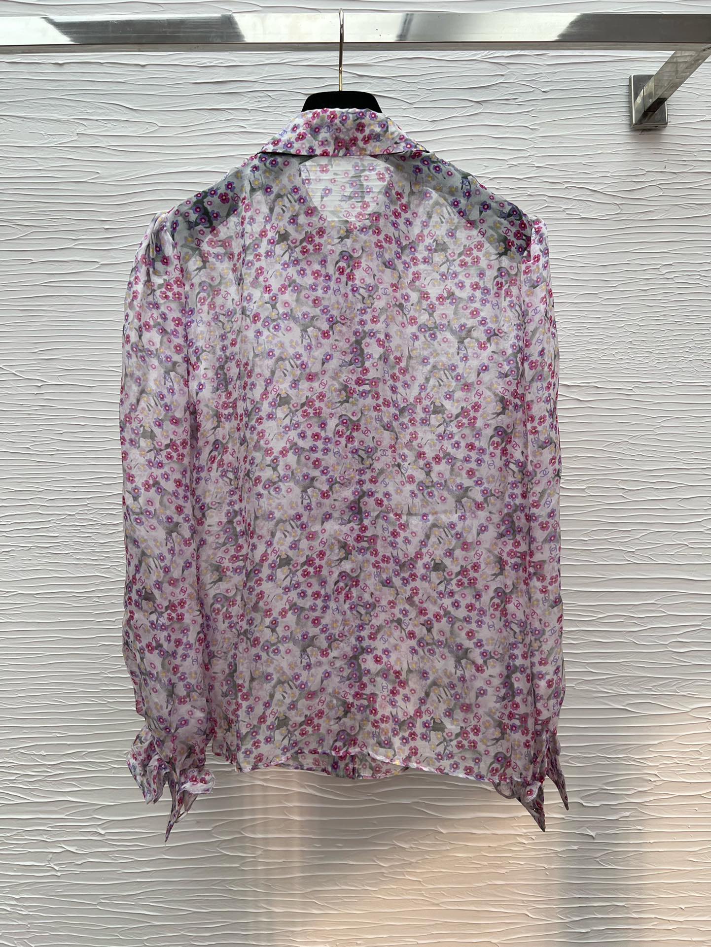CC25 Women's Silk Floral Print Shirt with Ruffle Trim - Elegant & Luxurious 6 i1742983268 4610 6