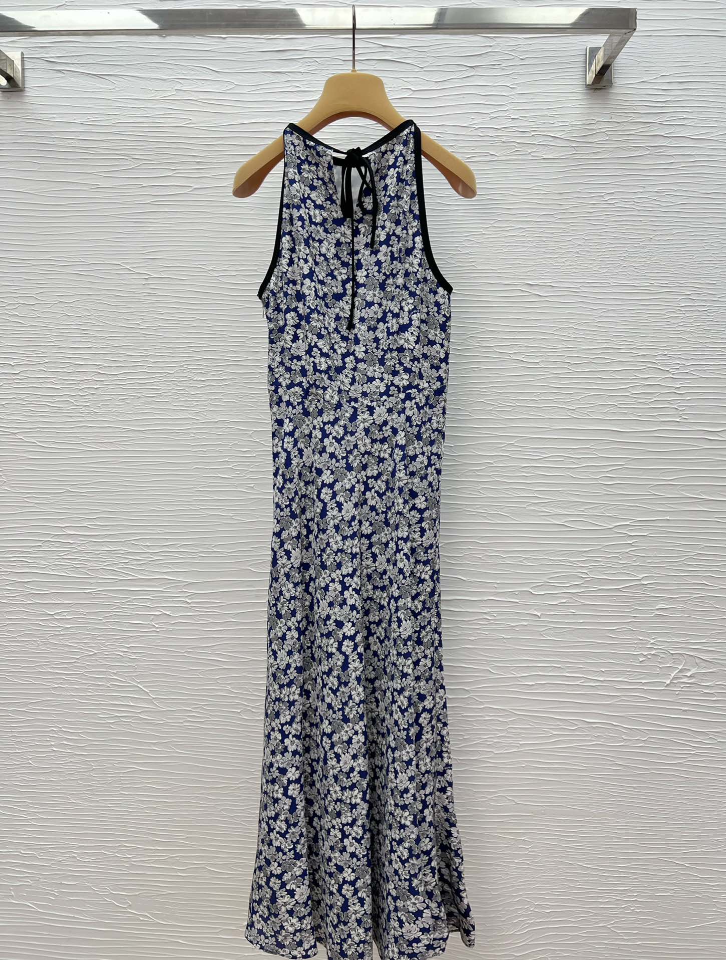 Miu Miu Floral Print Silk Camisole Dress - Blue Floral, Elegant & Romantic 5 i1744531954 2162 6