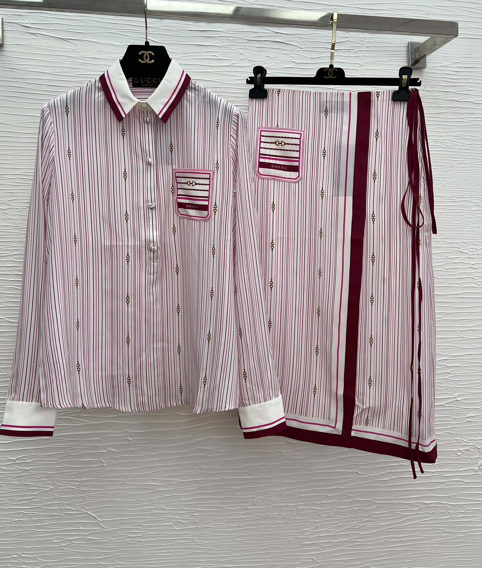Elegant Women's Silk Shirt and Skirt Set - Spring/Summer Collection 9 i1746948498 4094 0