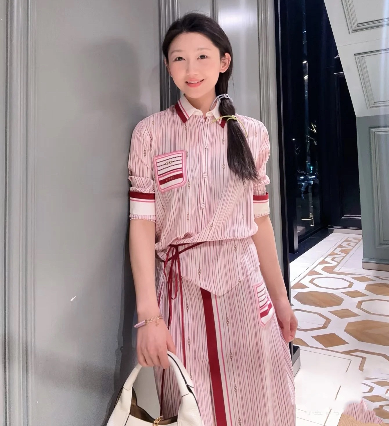 Elegant Women's Silk Shirt and Skirt Set - Spring/Summer Collection 6 i1746948499 5659 4