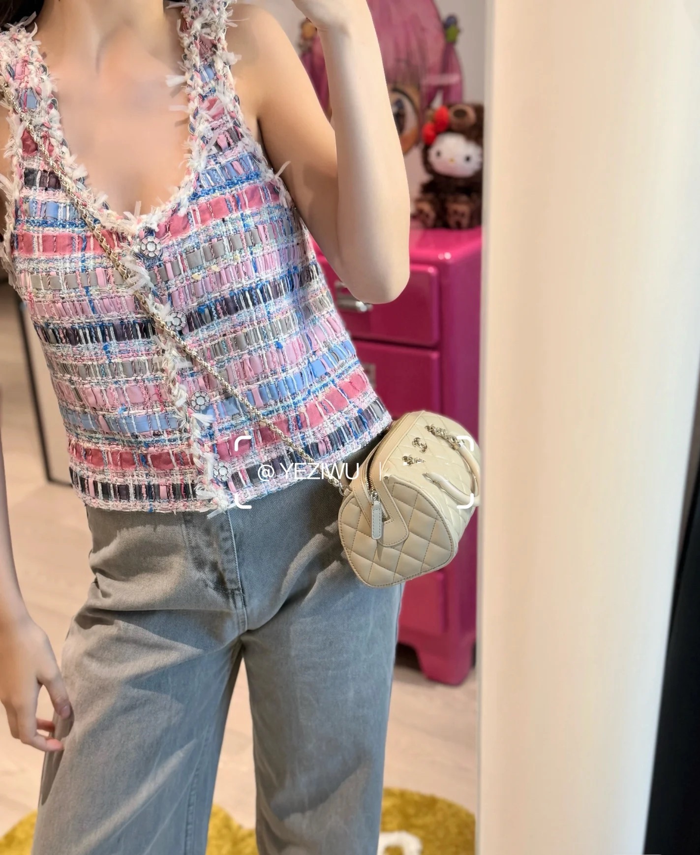 Elegant Tweed Vest Dress with Silk Lining - Spring/Summer Collection 2 i1747291776 305 8