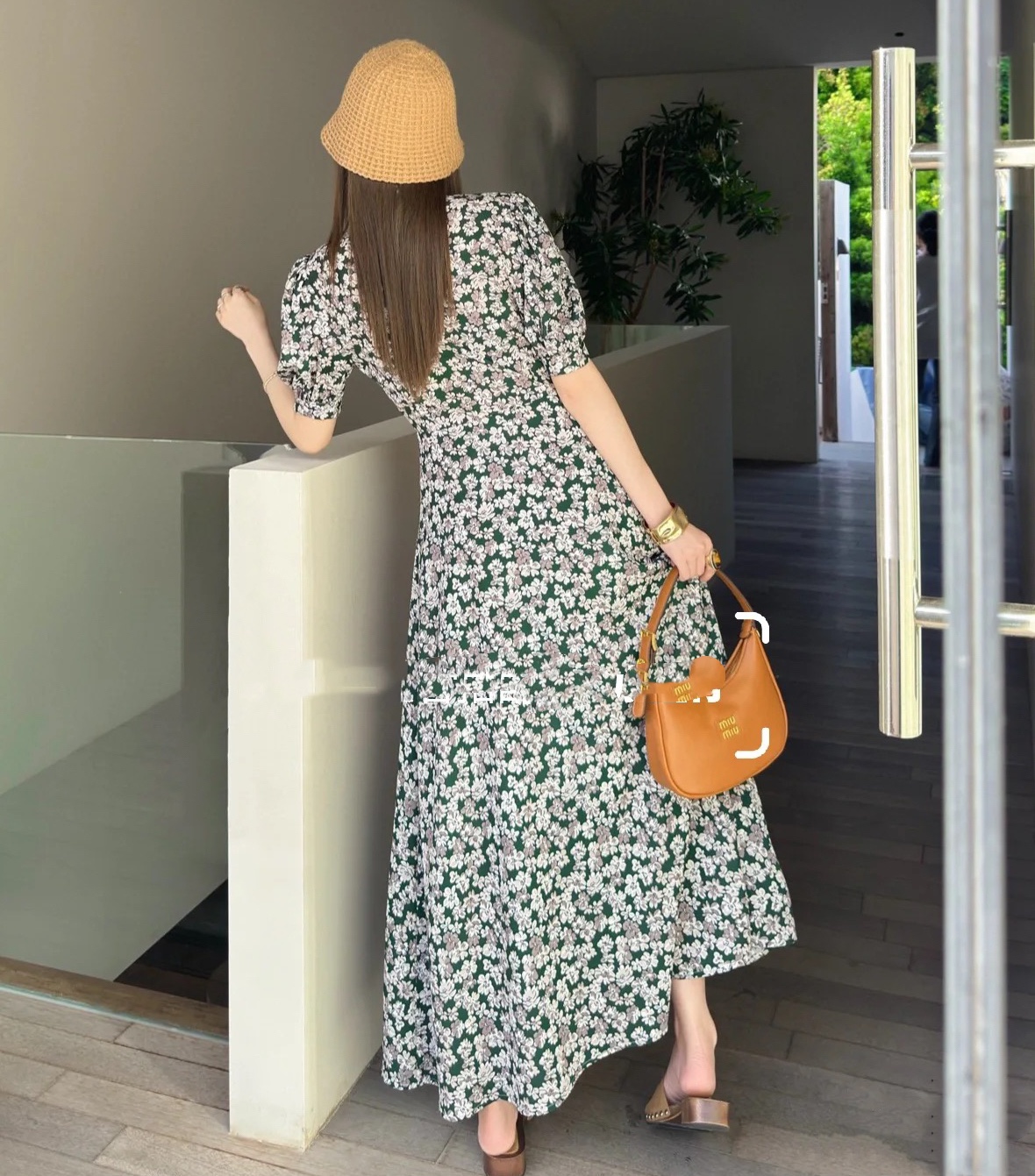 Miu Floral Print Silk Dress - Elegant & Lightweight Summer Maxi Dress 5 i1749638233 3166 0