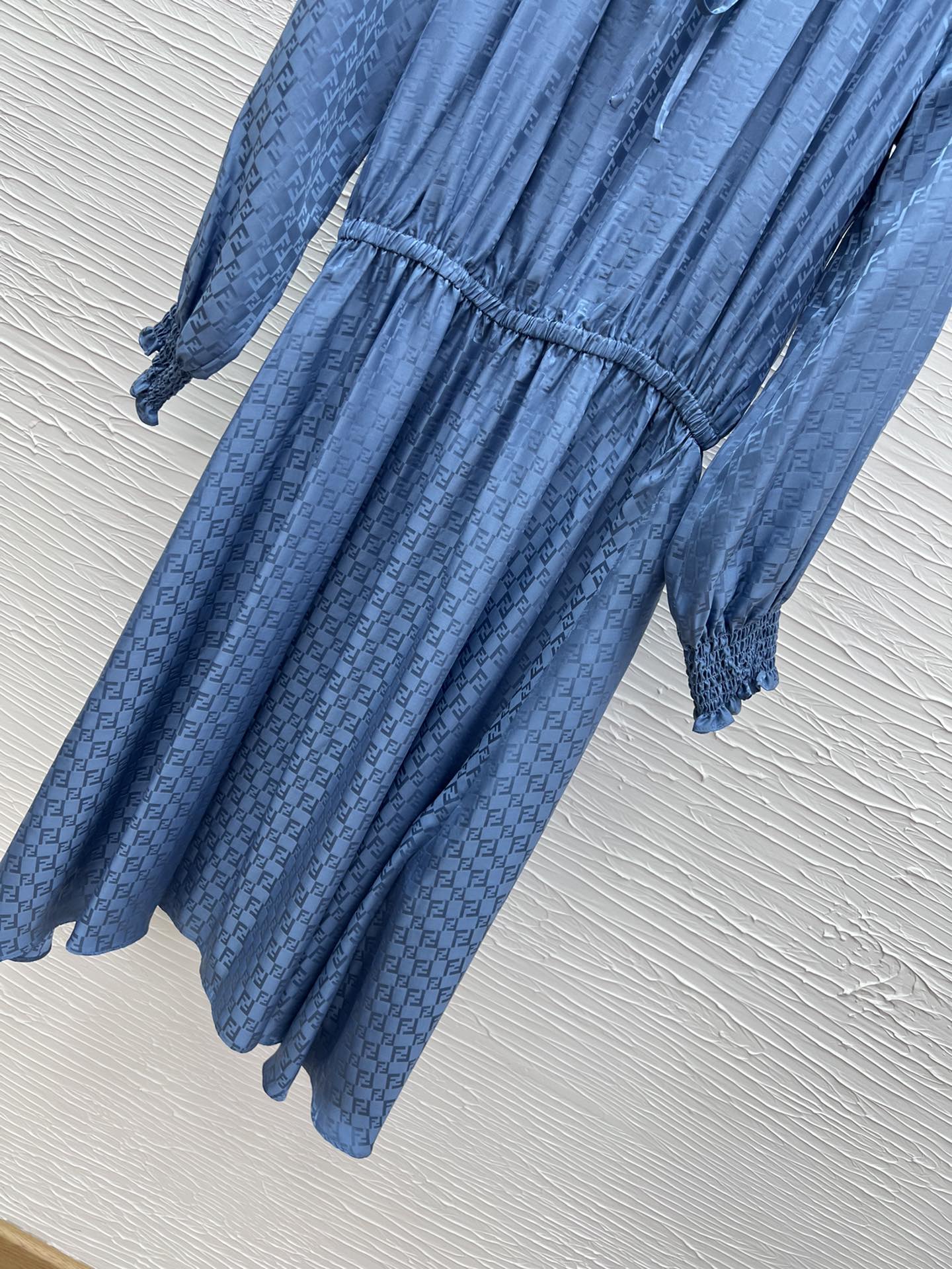 FD25 Silk Jacquard Dress - Elegant Slim Fit, Three Sizes Available 8 i1750240674 1236 5