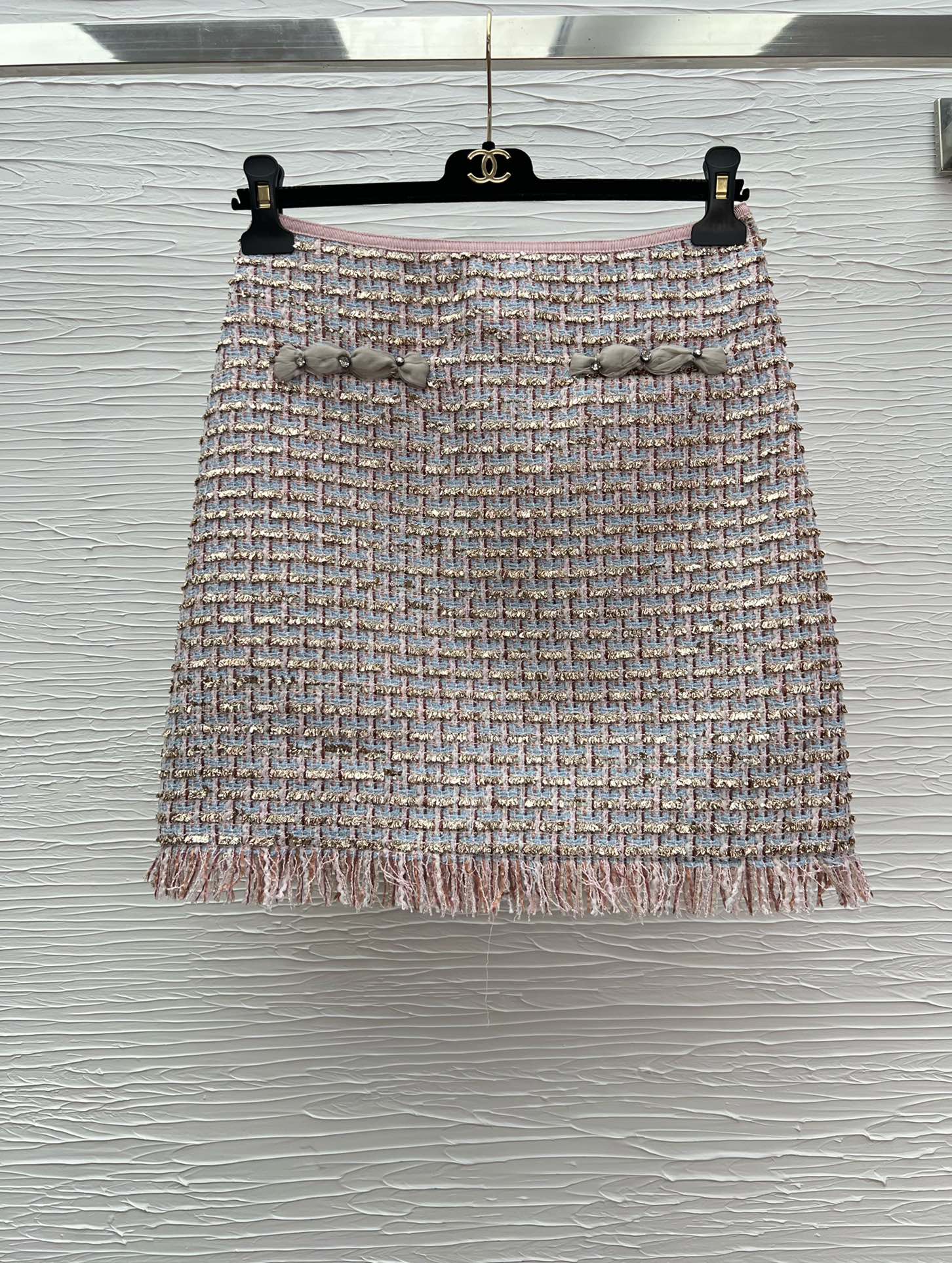 VT25 Women's Tweed Skirt Set - Chanel Style, Soft Pink, Autumn Fashion 7 i1751536661 5674 3