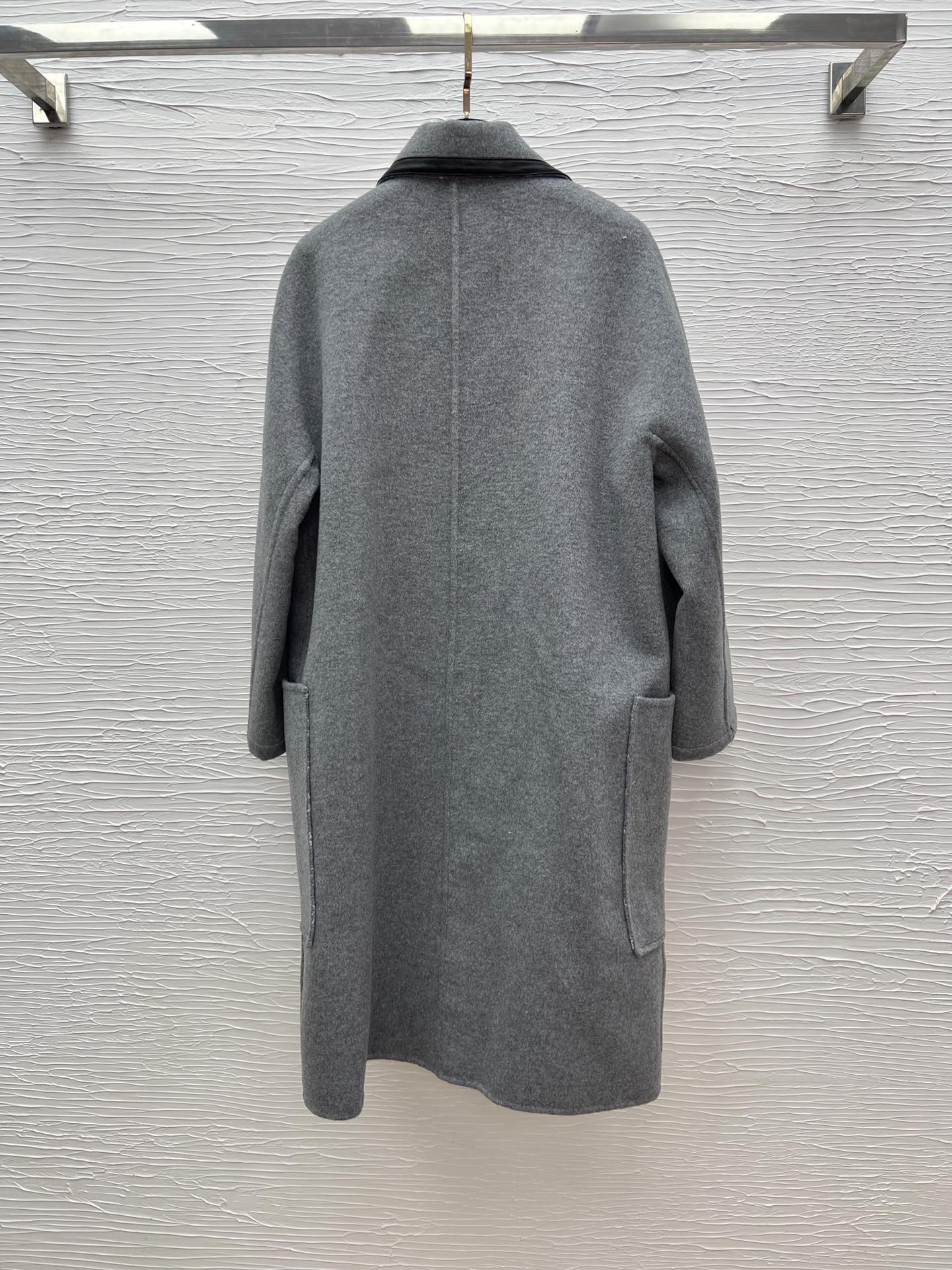 Louis Vuitton 25' Early Autumn Wool-Cashmere Coat - Elegant & Comfortable 4 i1754126615 4257 0