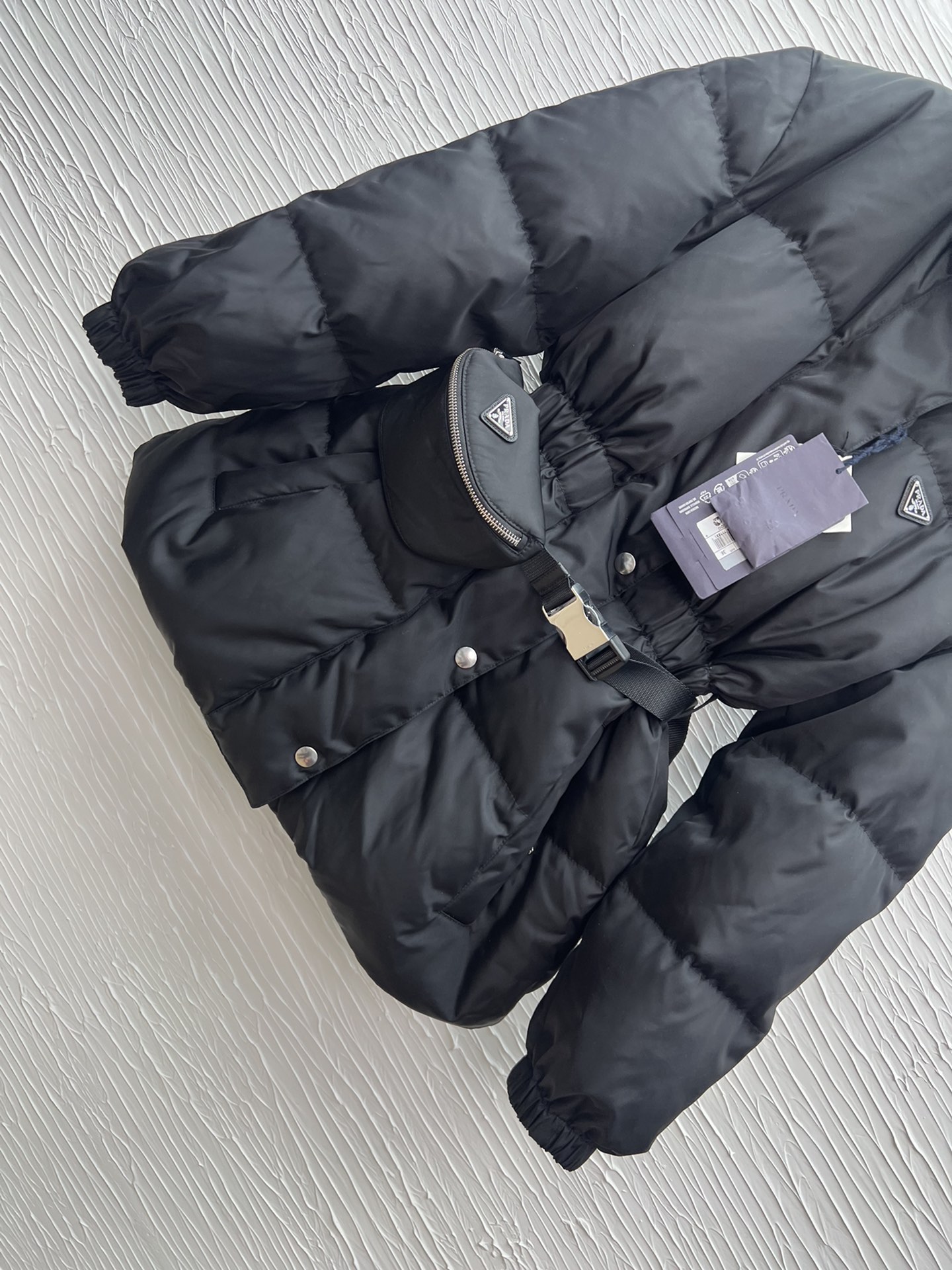 Stylish Winter Down Jacket with Waist Bag Design in Three Sizes 10 i1755422842 2093 0