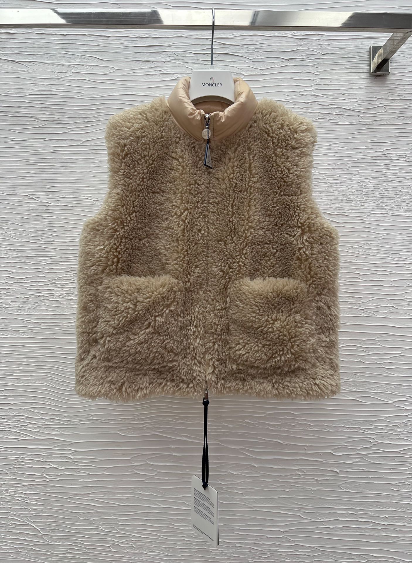 MO 25 Women's Lamb Wool Down Vest,Sleeveless Padded Winter Coat 3 i1755761657 5491 6