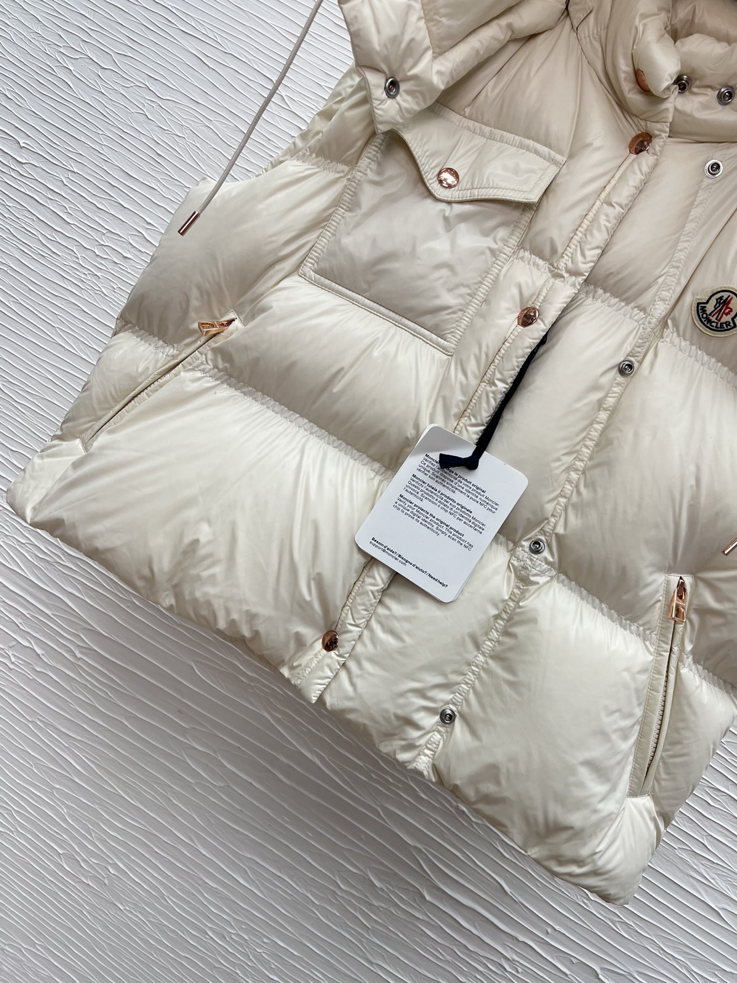 Women's Hooded Puffer Vest with Detachable Hood - Lightweight & Warm 9 i1757235277 9369 2