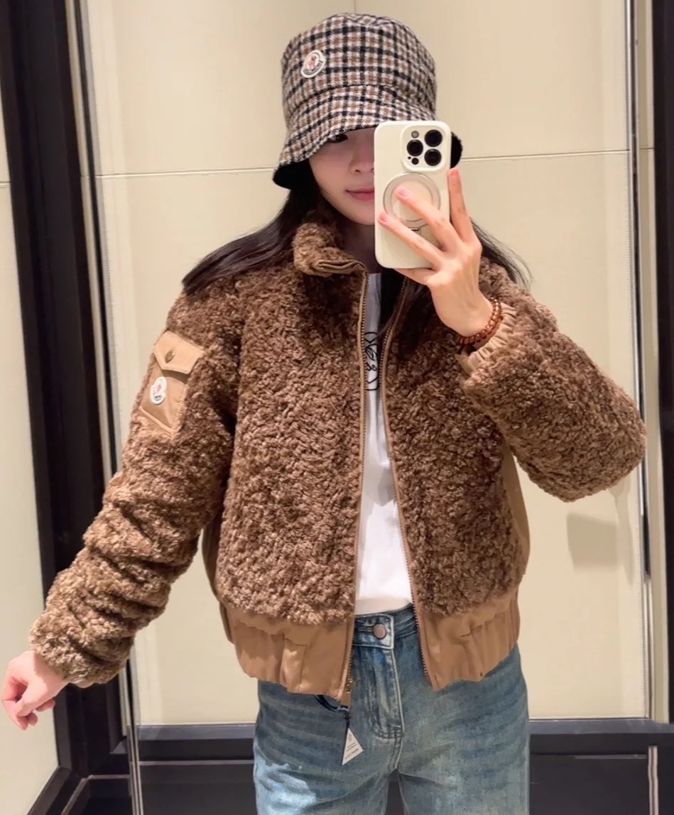 Teddy Bear Stand Collar Down Jacket with Logo Pocket Decor 4 i1758275887 7095 2