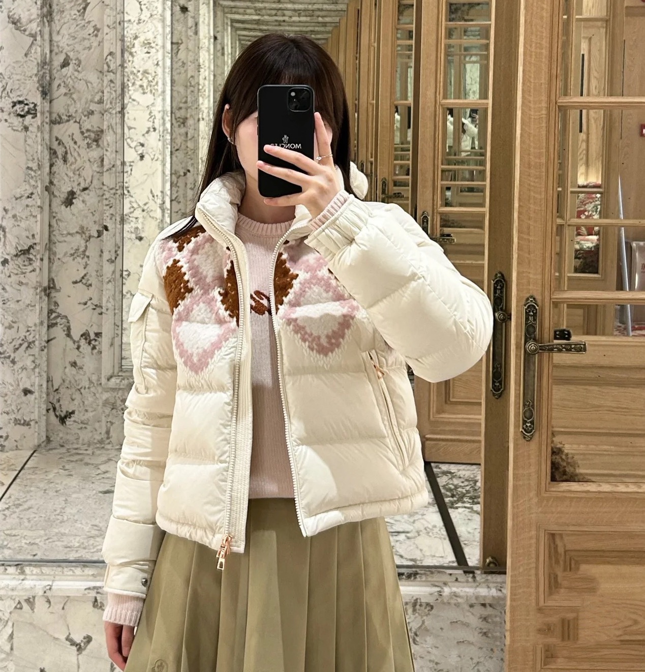 Moncler Megara Knit Embroidery Down Padded Jacket - Cream White 6 i1758963183 8626 7