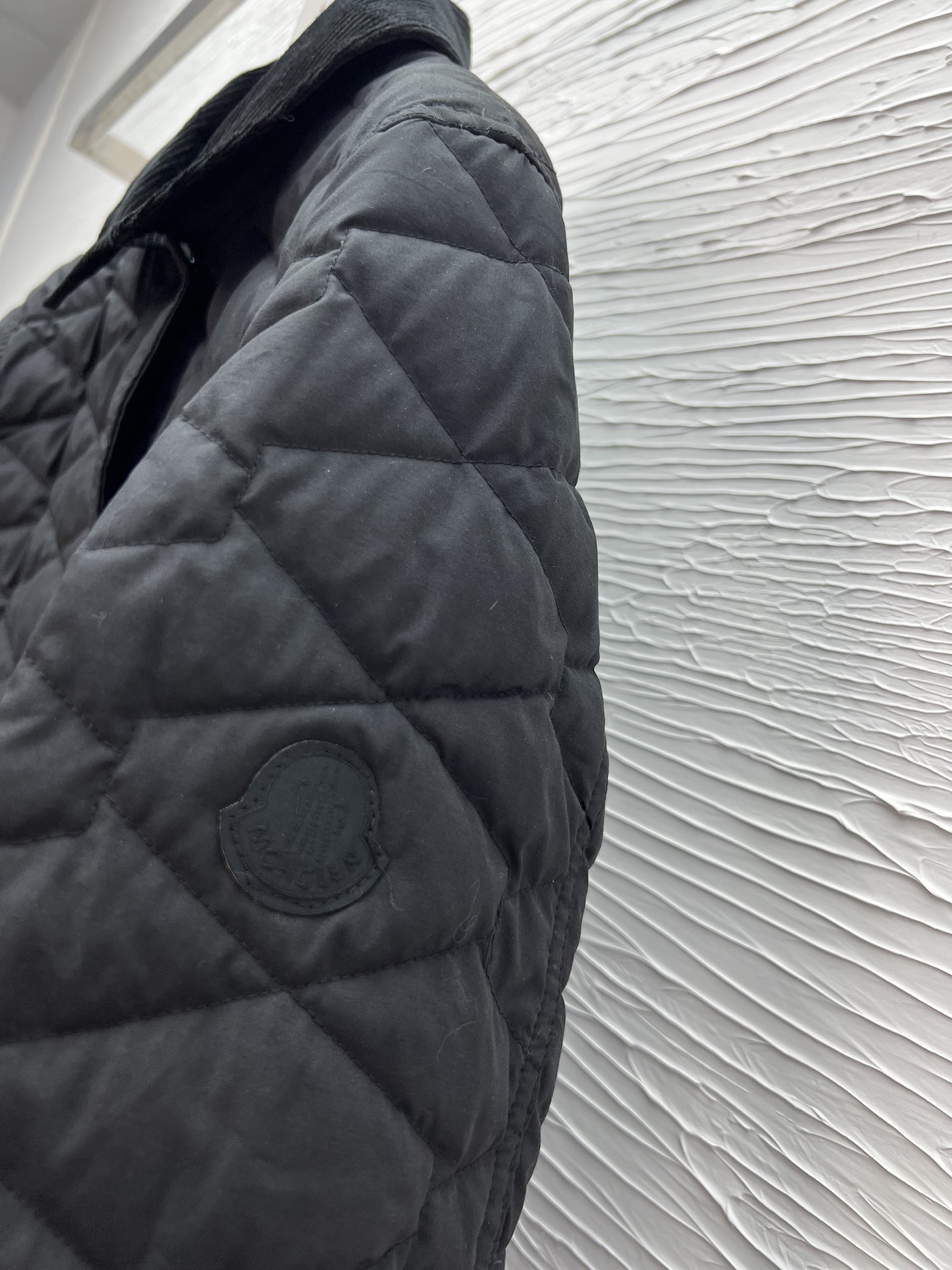 Corduroy Collar Puffer Jacket - Diamond Quilted Design, Embroidered Logo 9 i1758963458 4596 8