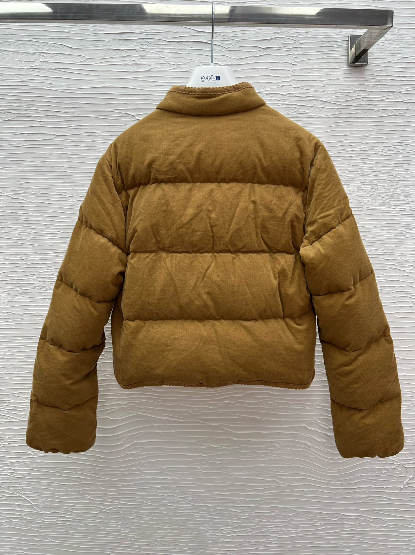 Moncler Velvet Padded Down Jacket, Elegant and Warm Winter Essential 7 i1758964085 7749 0