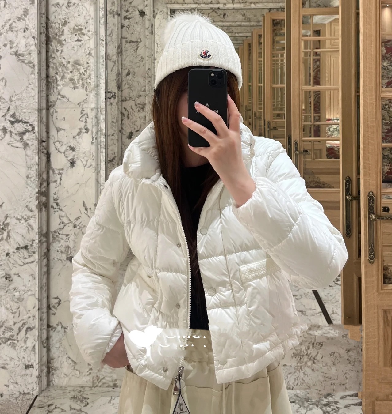 Elegant Cropped Down Jacket: Lightweight & Warm Pearl White Outerwear 4 i1758964640 2102 3