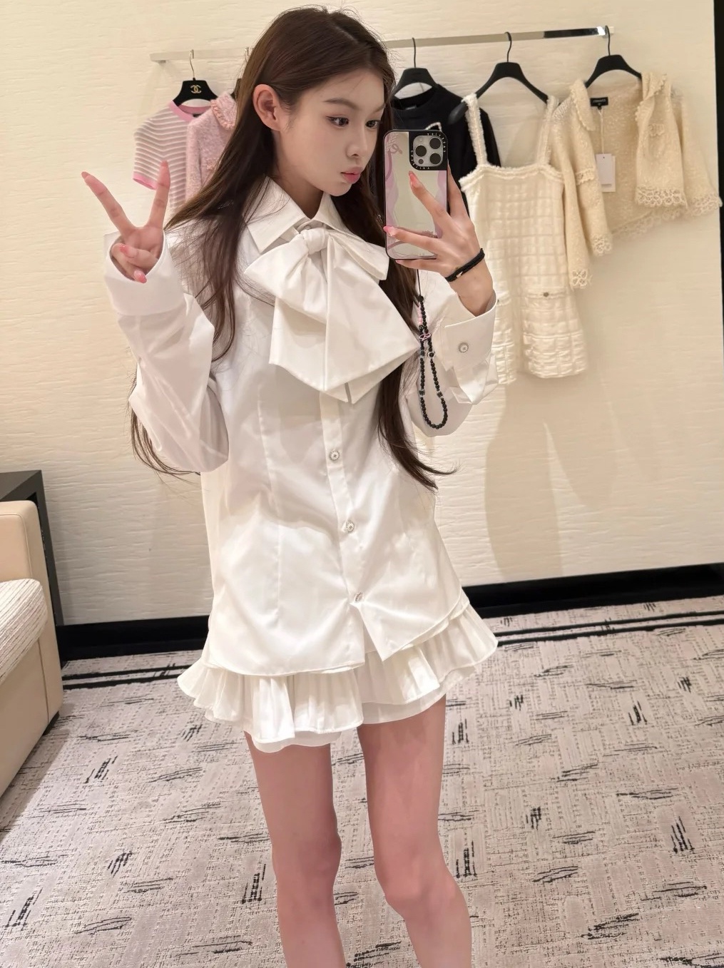 Chic Bow-Tie Blouse: Fashionable & Flattering, Available in S, M, L 2 i1759914402 9456 1