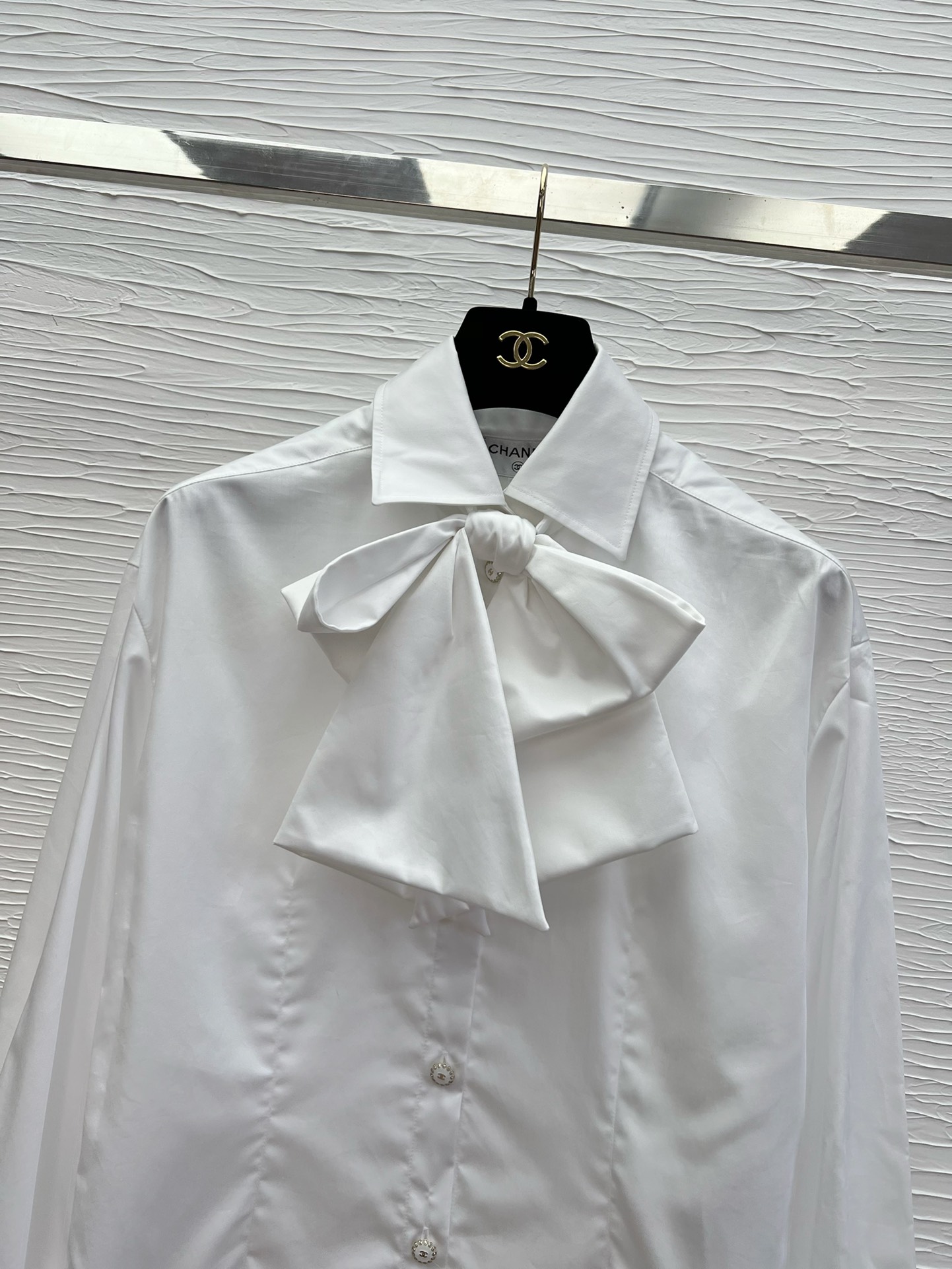Chic Bow-Tie Blouse: Fashionable & Flattering, Available in S, M, L 6 i1759914403 7388 6