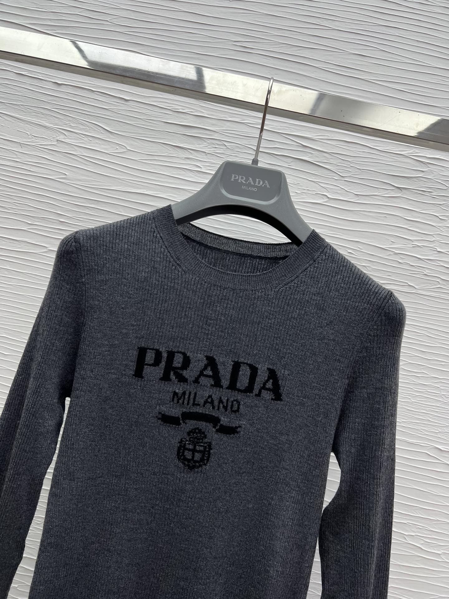 PD 25 Women's Crew Neck Knit Sweater, Pure Color Wool Blend, Cropped Fit 7 i1764580669 4722 2