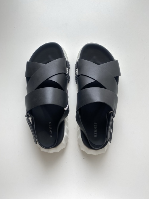Hermès Men's Nappa Leather Sandals with White Rubber Sole - Geometric Style 1 Hermès Men's Nappa Leather Sandals with White Rubber Sole - Geometric Style