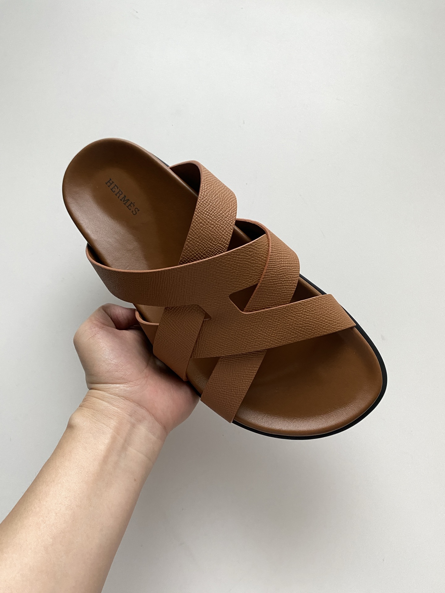 Hermès Men's Nappa Leather Functional Sandals - Iconic 'H' Design 8 i1747055268029 1087 0 7