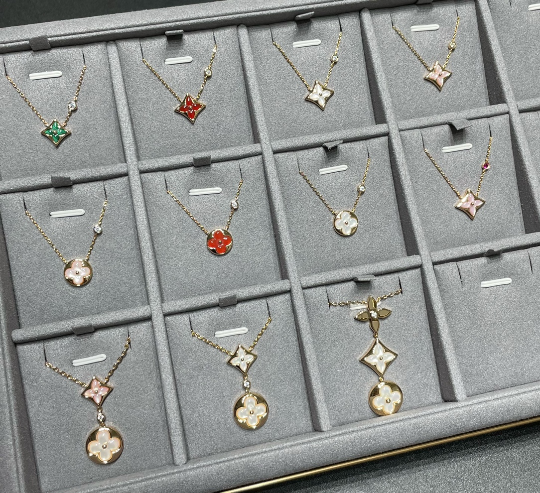 Louis Vuitton Jewelry Necklaces & Pendants