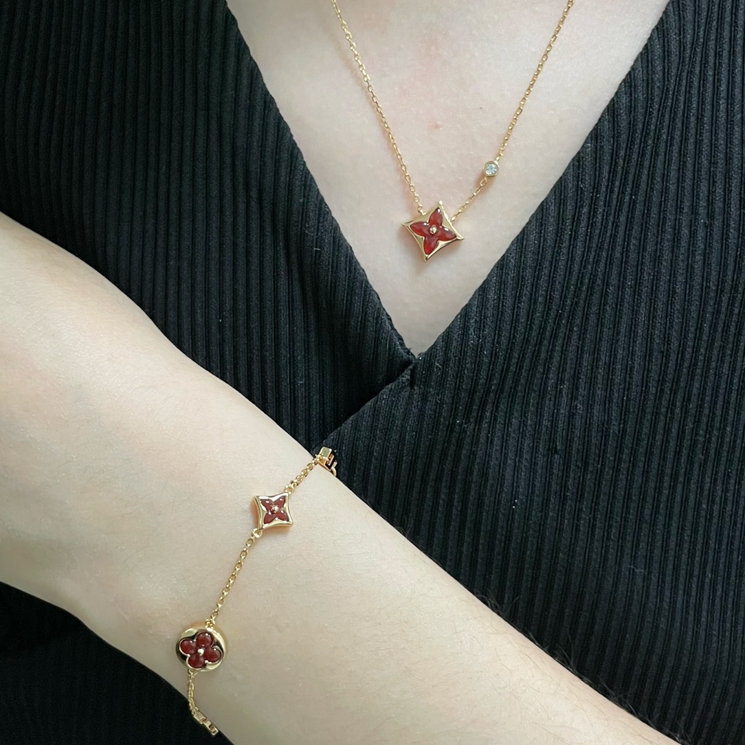 Louis Vuitton Jewelry Necklaces & Pendants Red Rose Gold