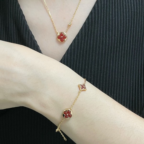 Louis Vuitton Jewelry Bracelet Red Rose Gold