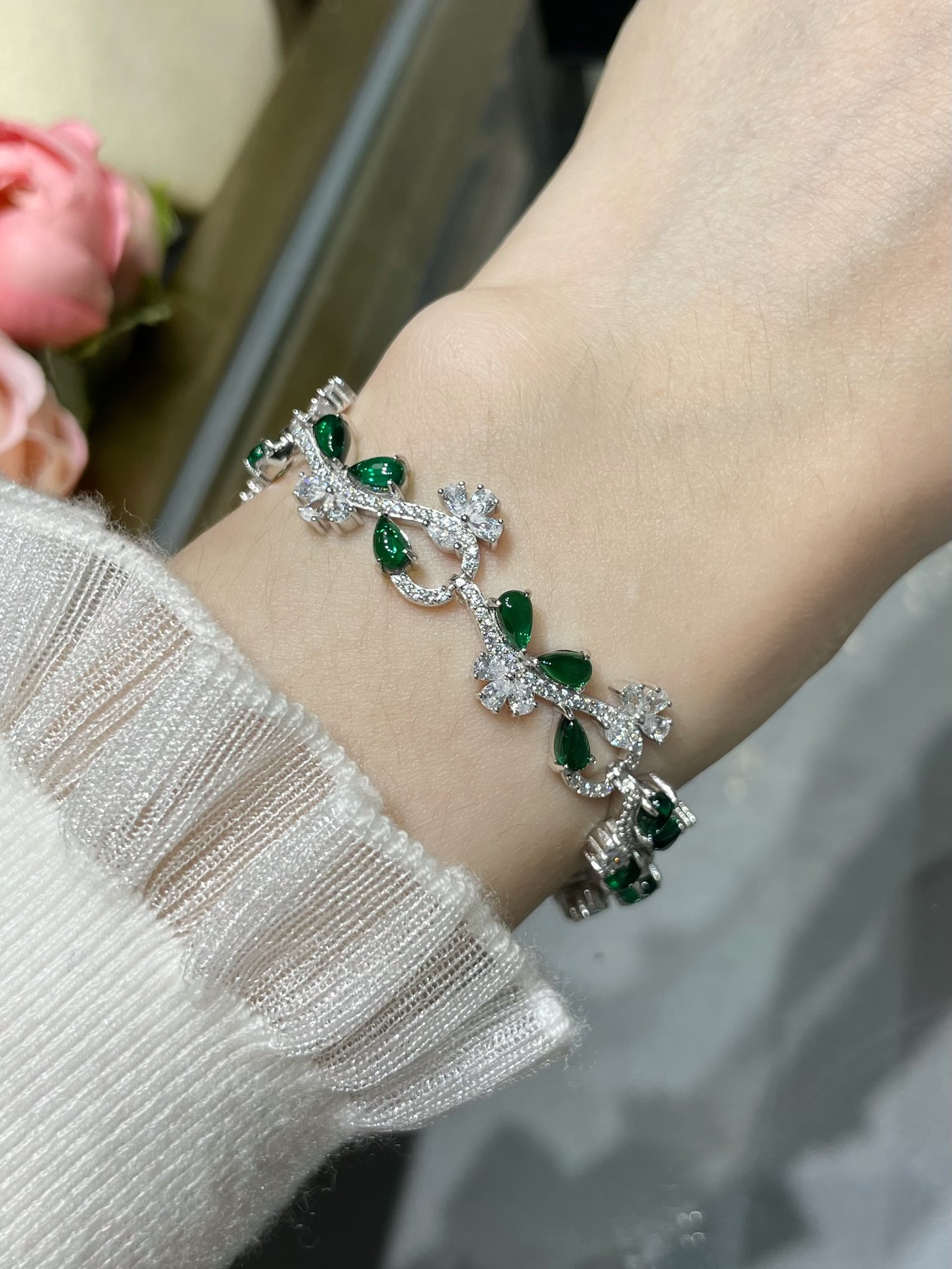 Jewelry Bracelet Green Set With Diamonds Mini
